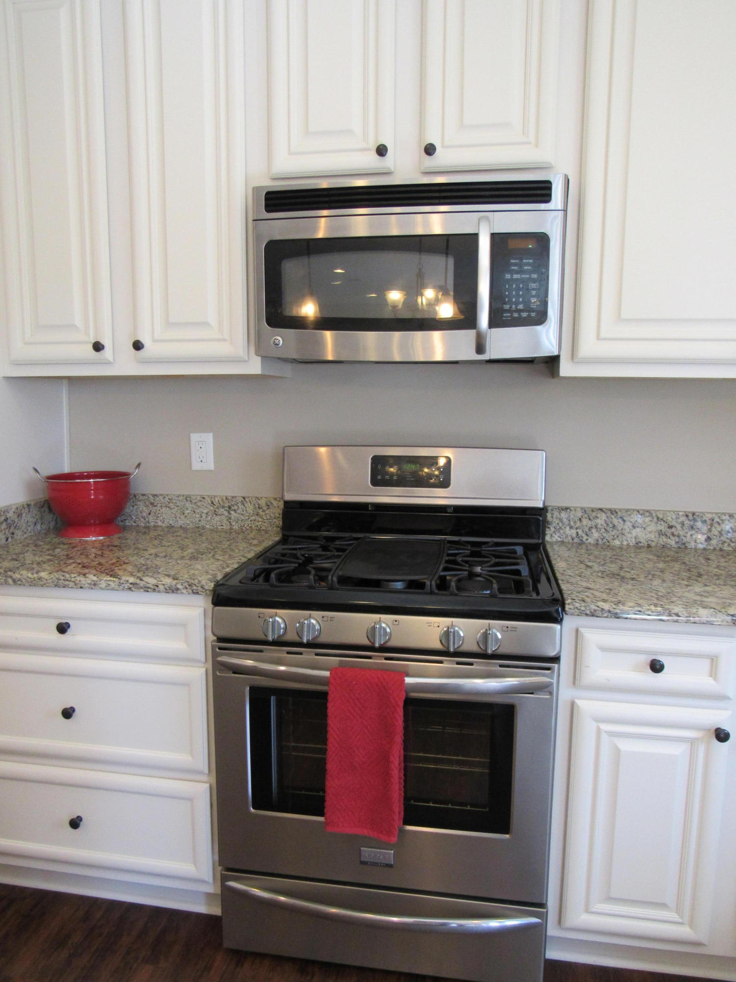 HAWK'S LANDING - Residential