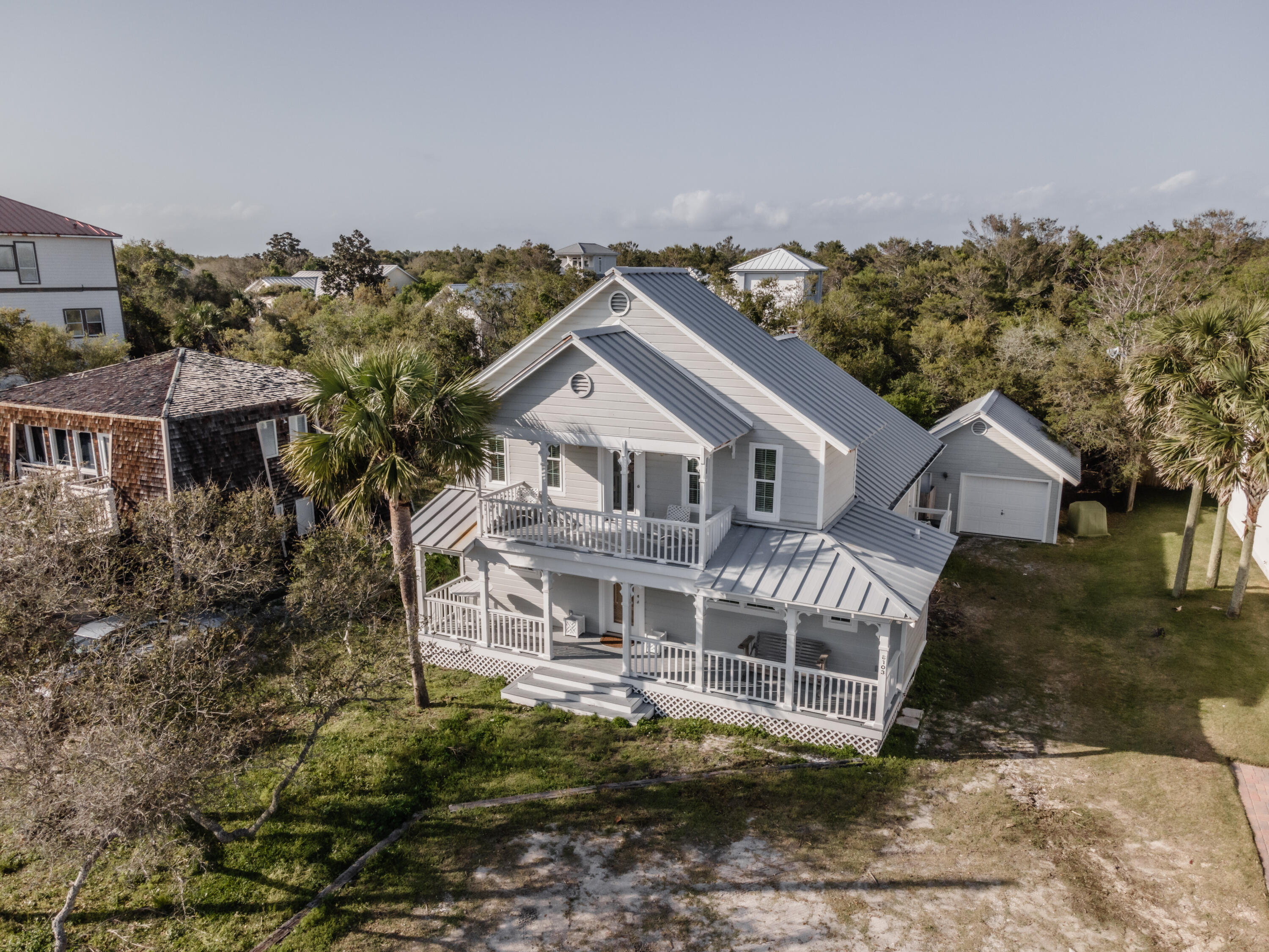 GULF LAKE BEACHES ESTATES - Residential