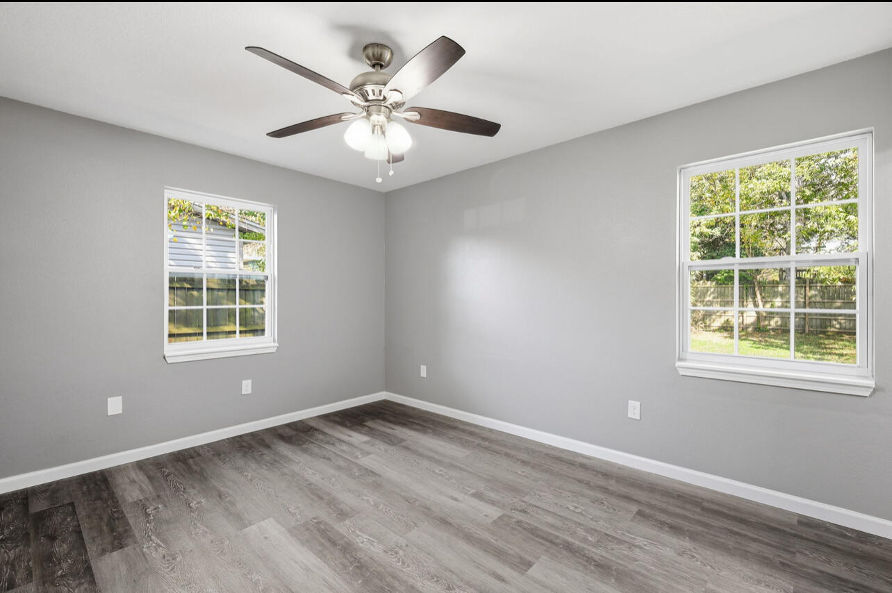 OAKLAND HEIGHTS - Residential