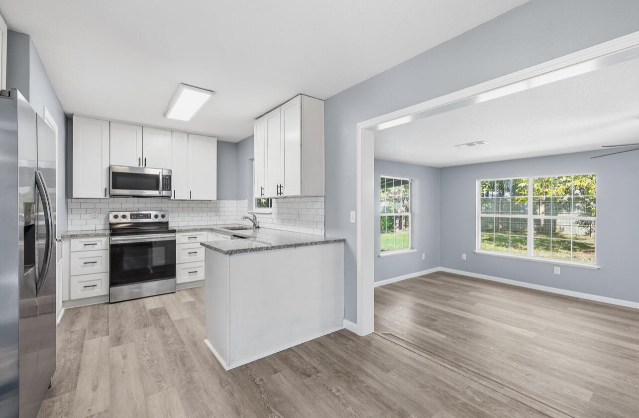 OAKLAND HEIGHTS - Residential