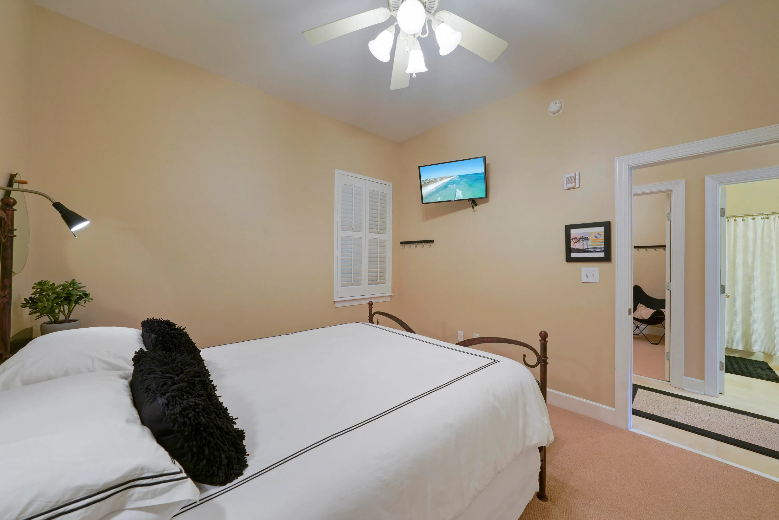 Santa Rosa Beach, Florida 32459, United States, 3 Bedrooms Bedrooms, ,2 BathroomsBathrooms,Residential,Active,98082