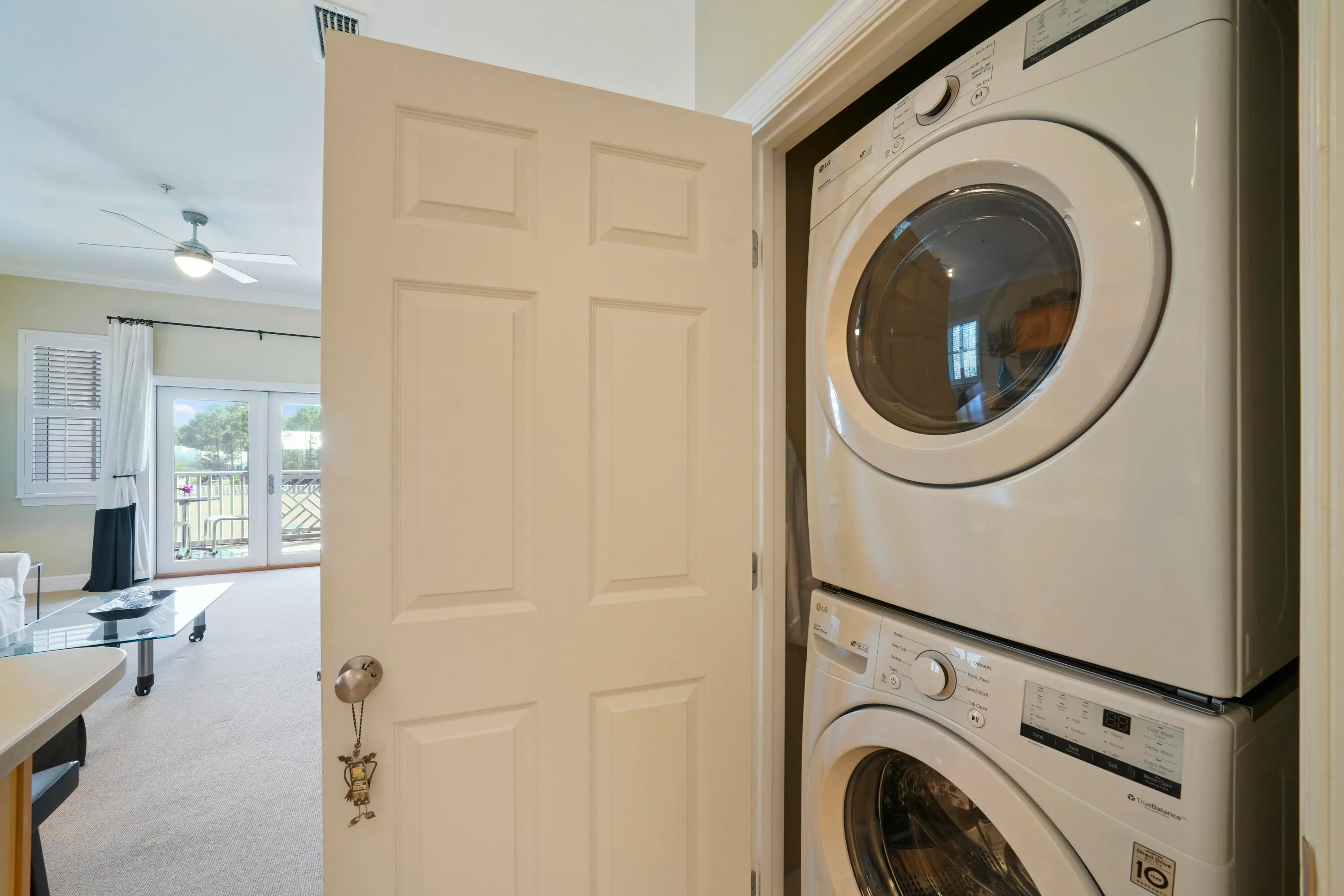 Santa Rosa Beach, Florida 32459, United States, 3 Bedrooms Bedrooms, ,2 BathroomsBathrooms,Residential,Active,98082