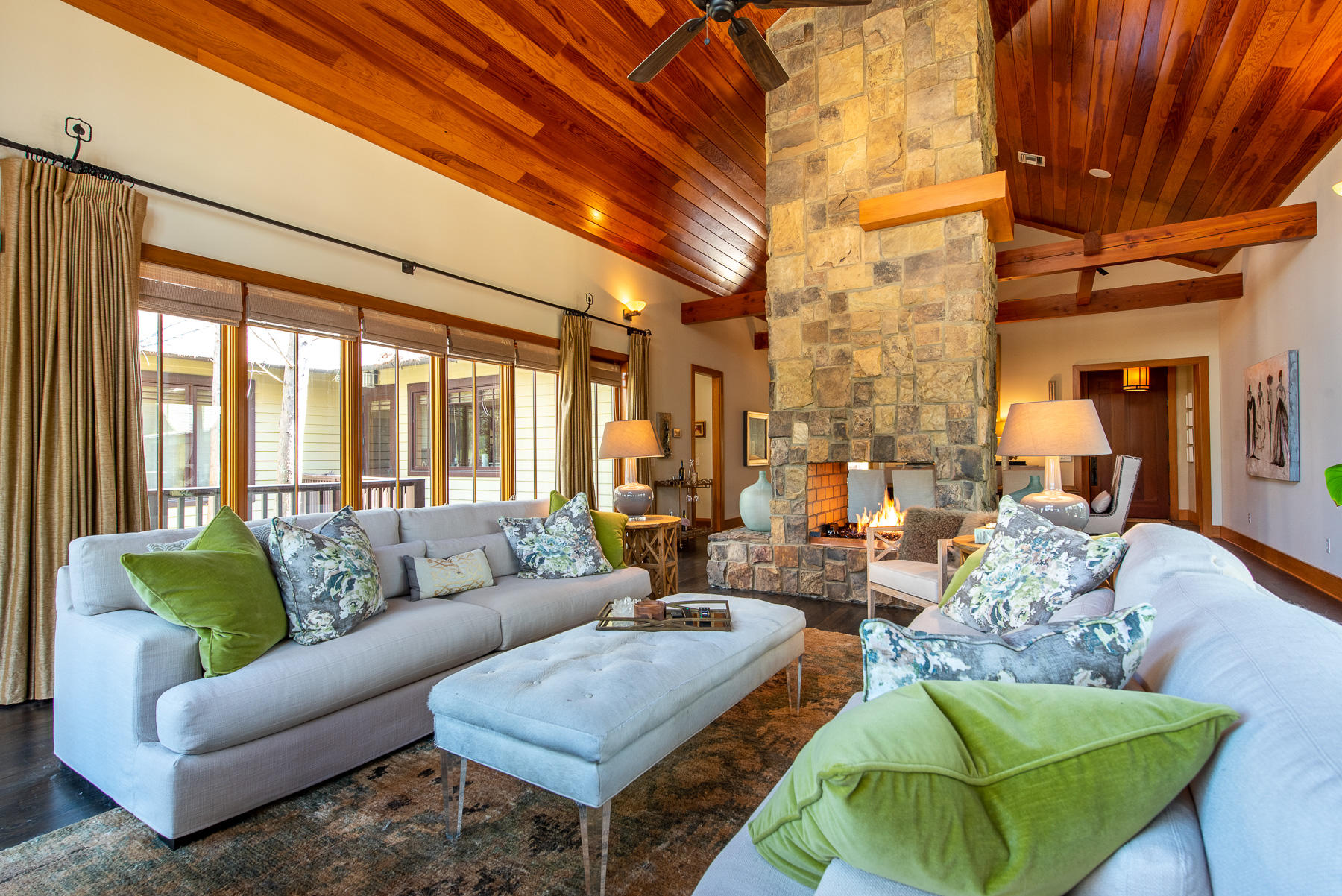 WILD HERON - Residential