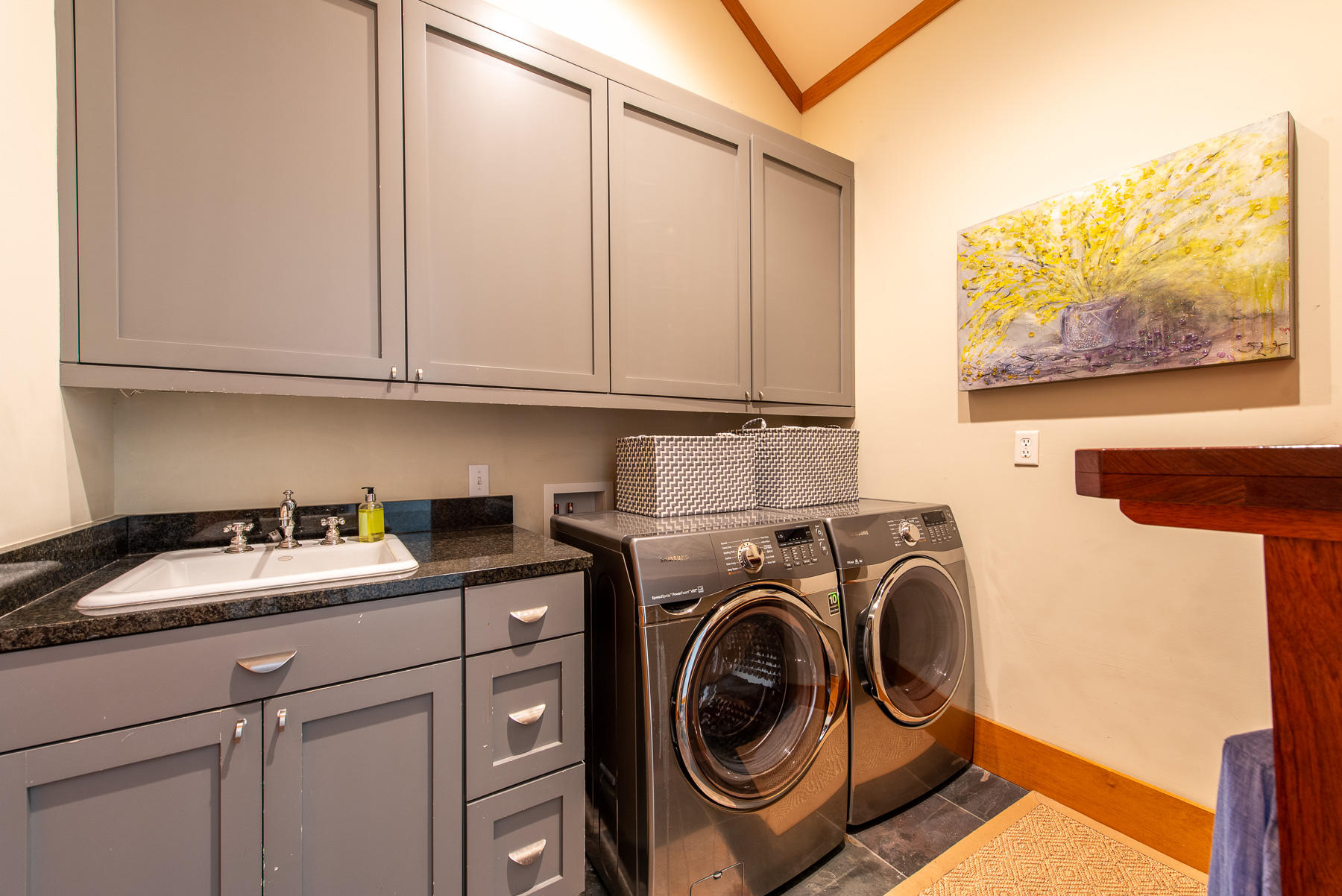 WILD HERON - Residential