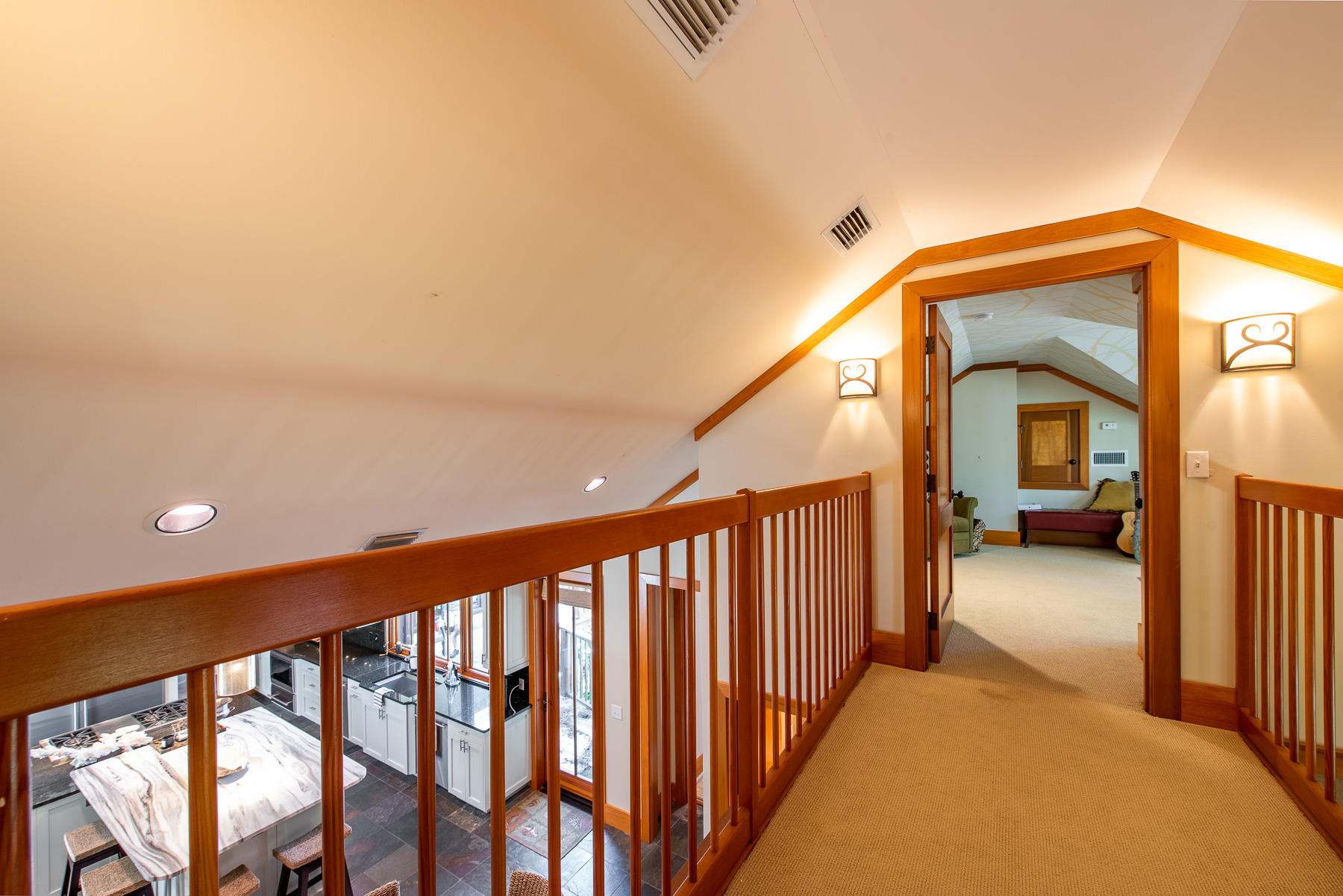 WILD HERON - Residential