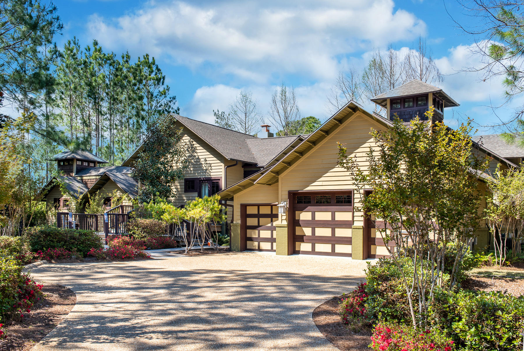 WILD HERON - Residential