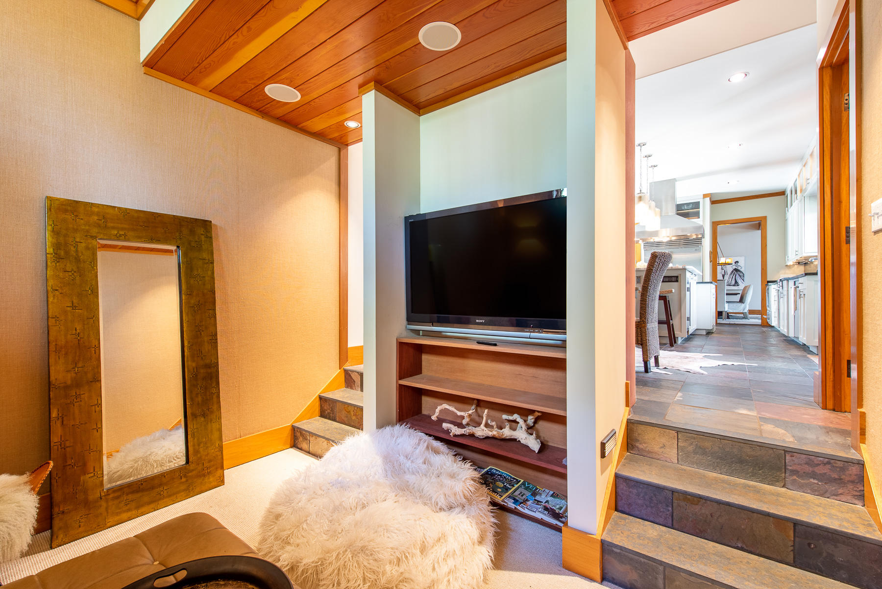 WILD HERON - Residential