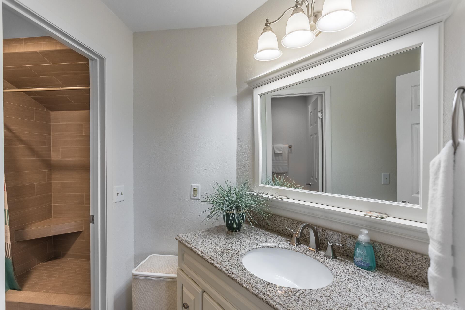 THE PALMS OF SUNSET HARBOR CONDOMINIUM - Residential