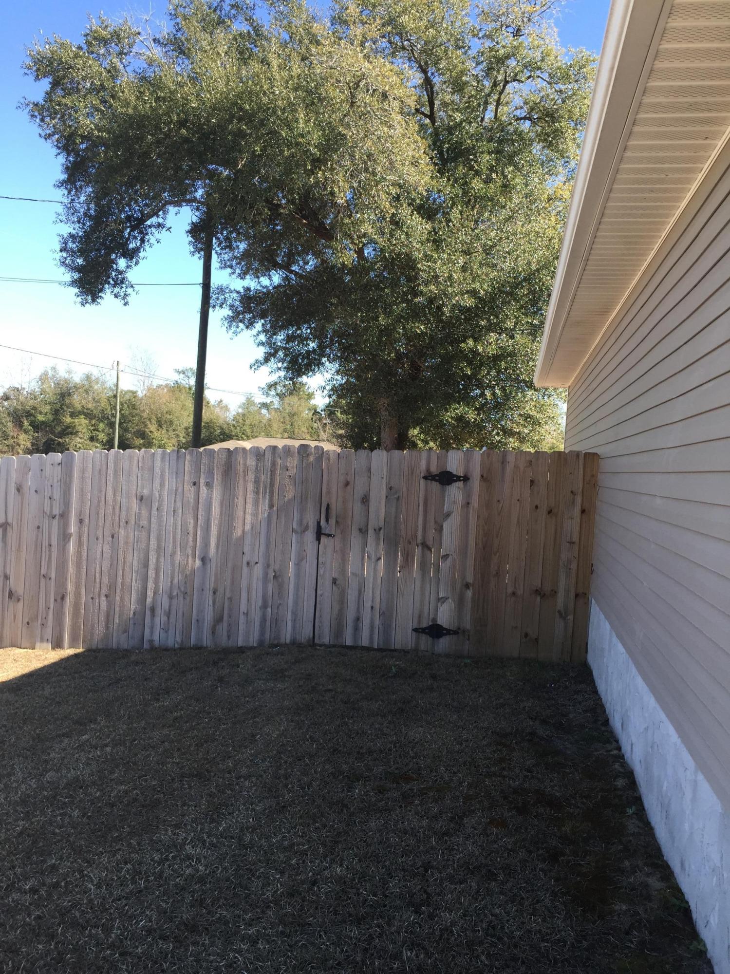 FAIRCHILD ESTATES - Residential