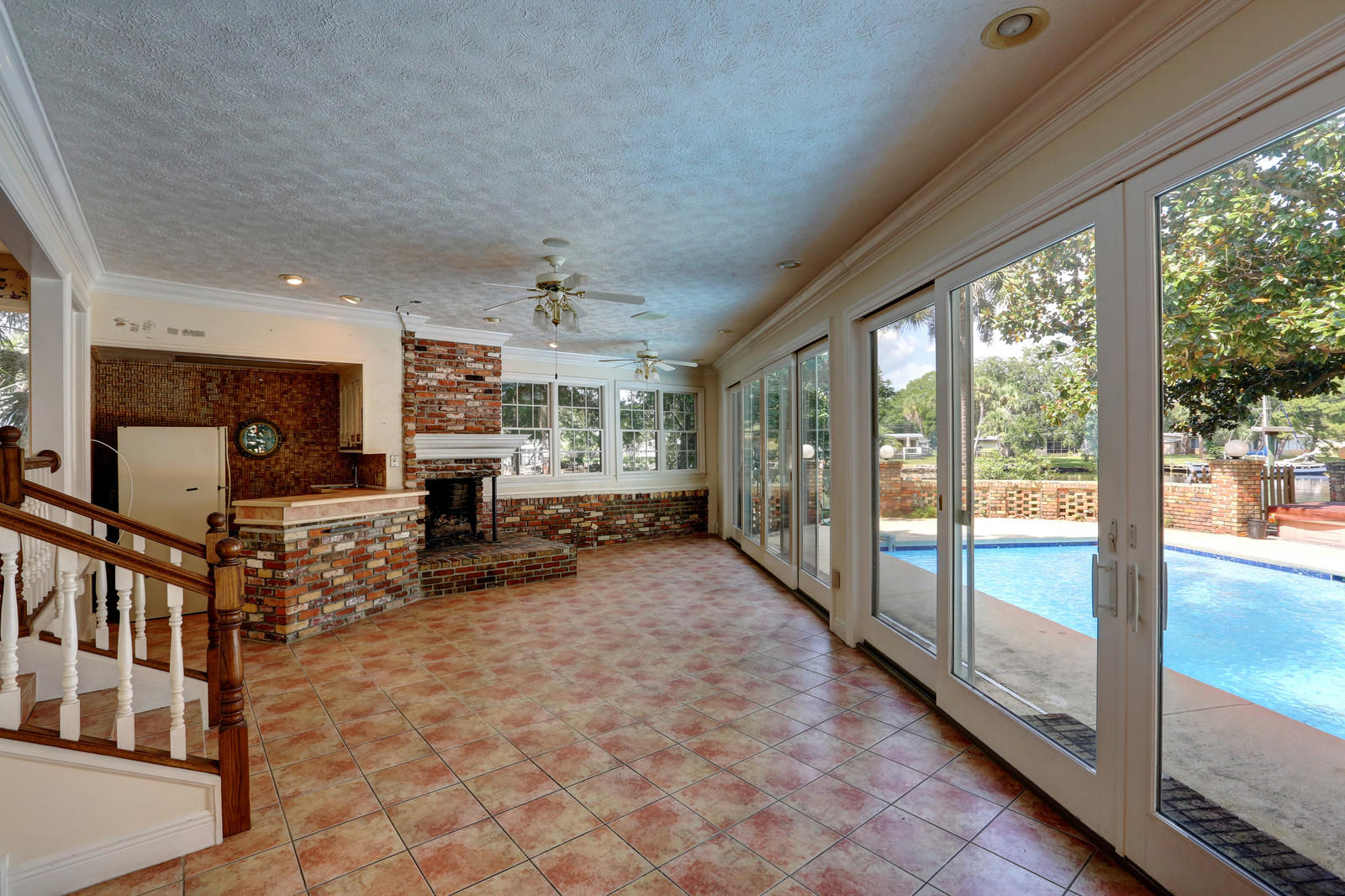 WOODLAWN UNIT 2 - Residential