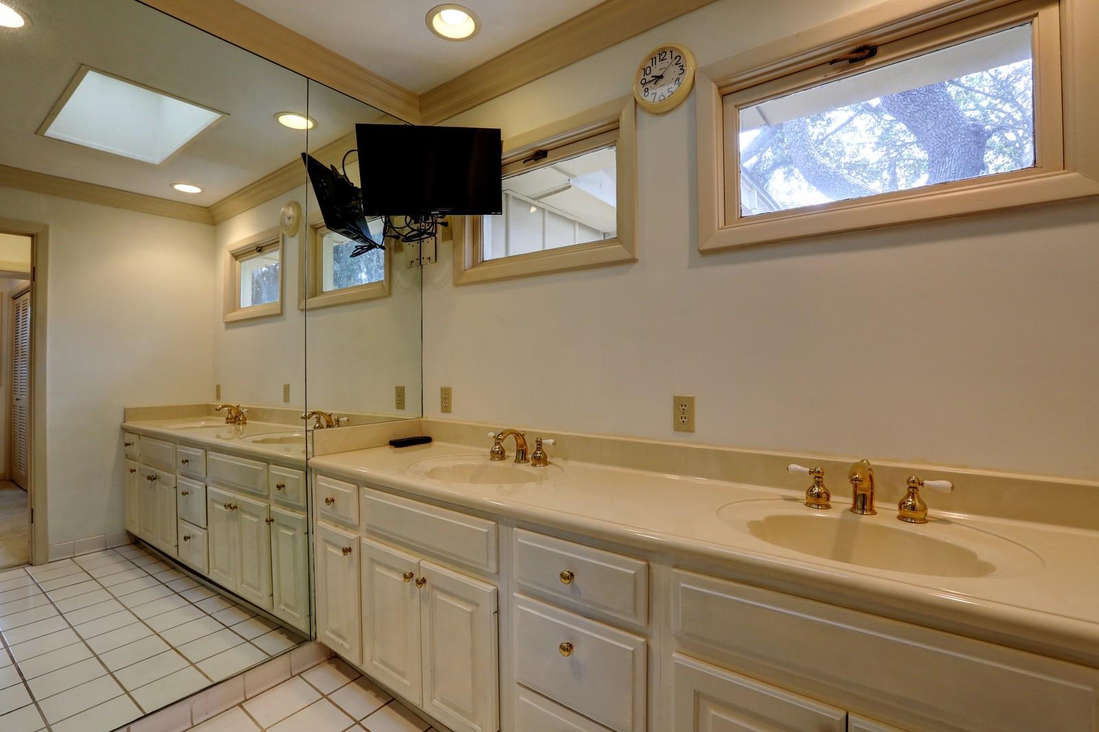 WOODLAWN UNIT 2 - Residential