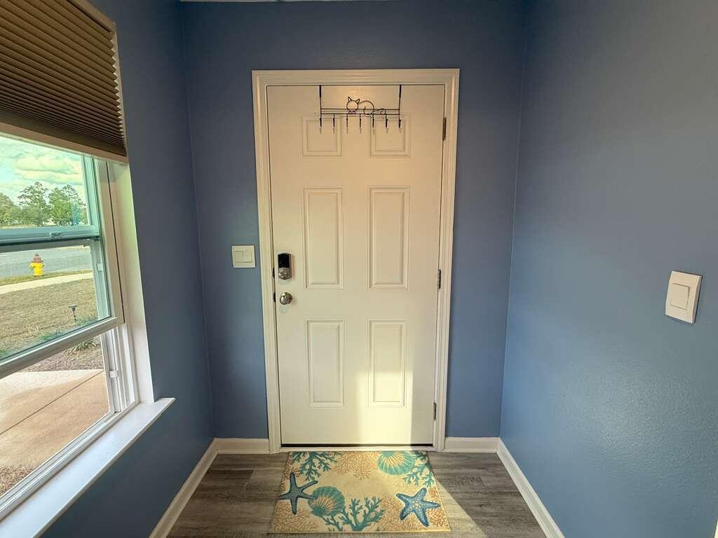 Owl's Head East - Residential Lease