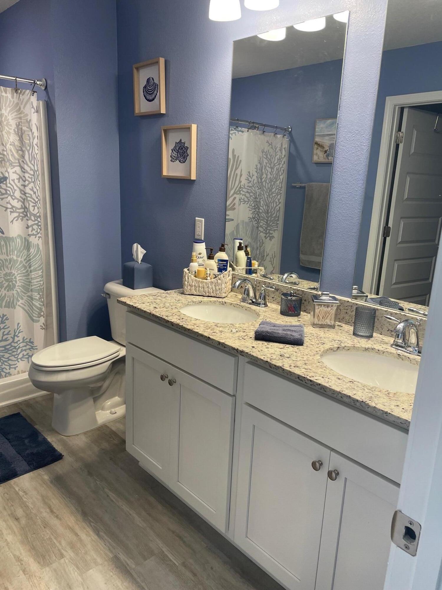 Owl's Head East - Residential Lease