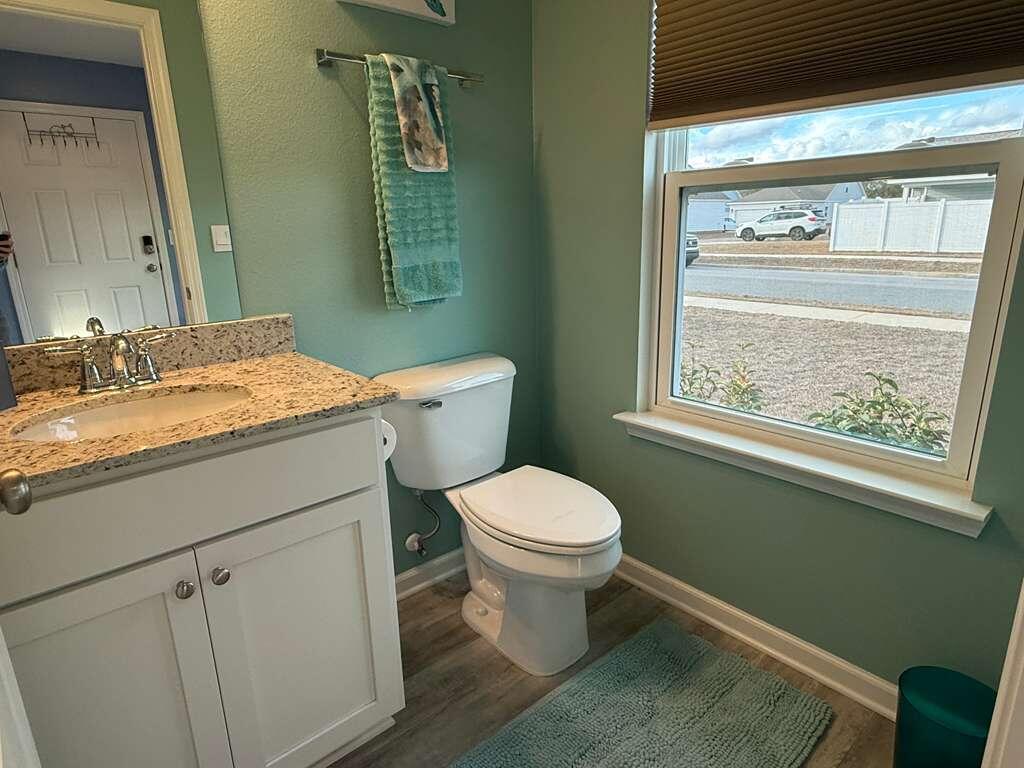 Owl's Head East - Residential Lease