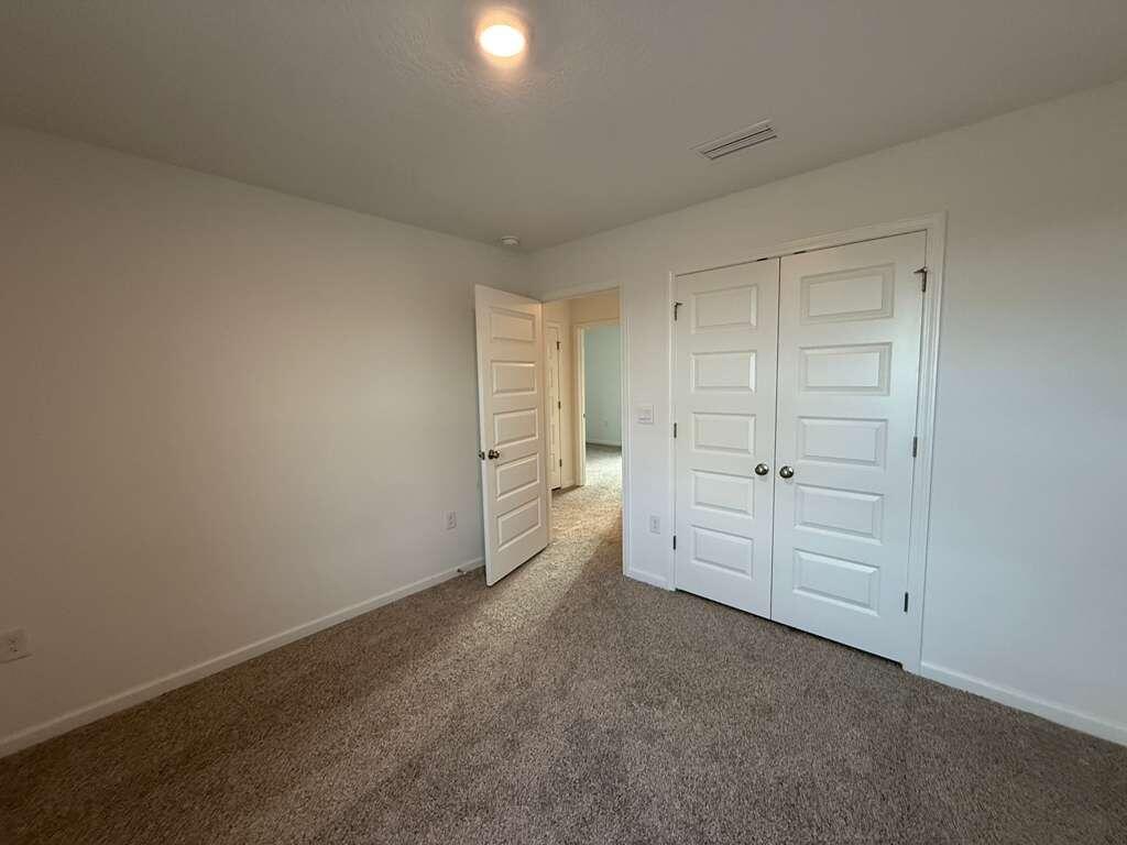 Owl's Head East - Residential Lease