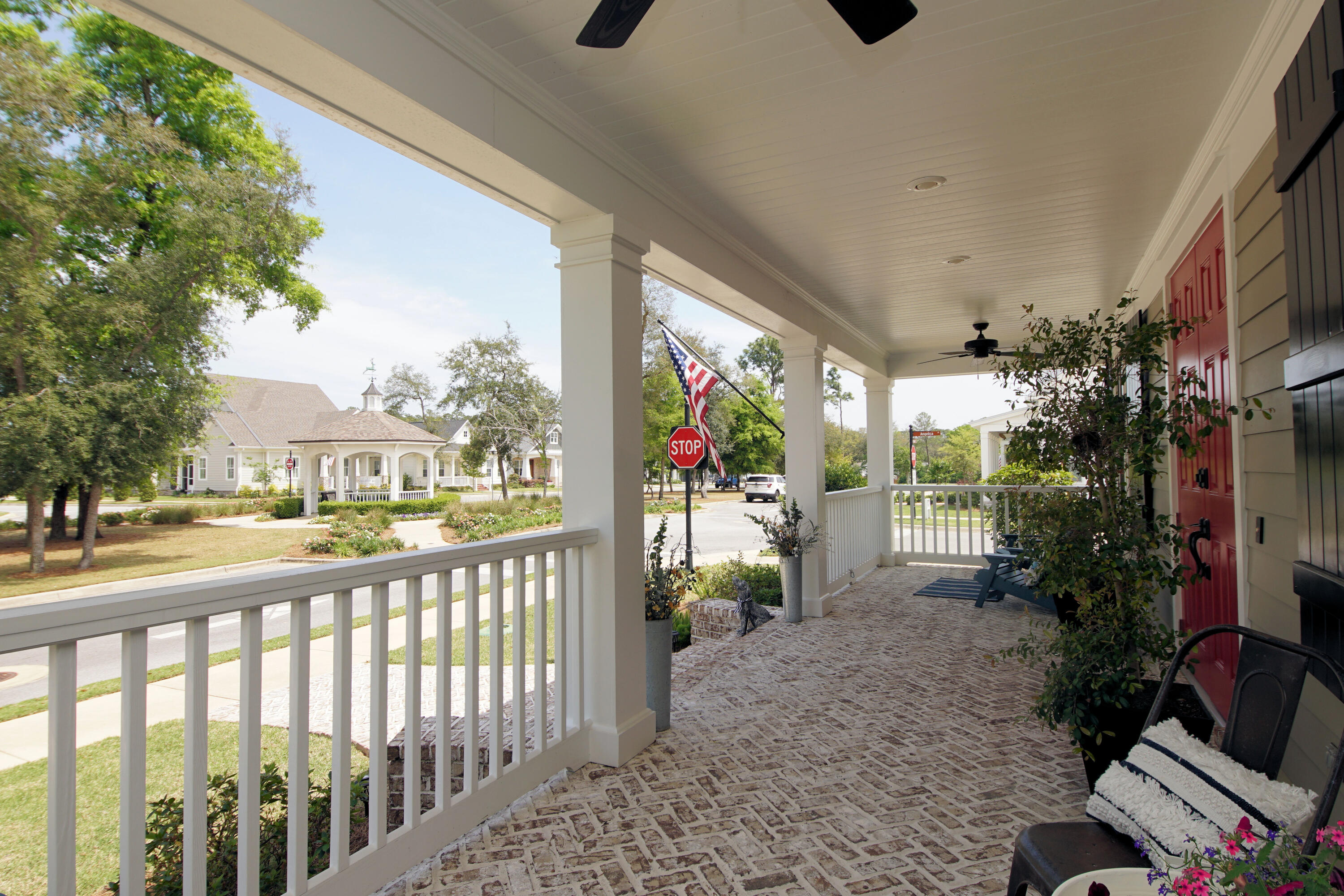 Deer Moss Creek - Residential