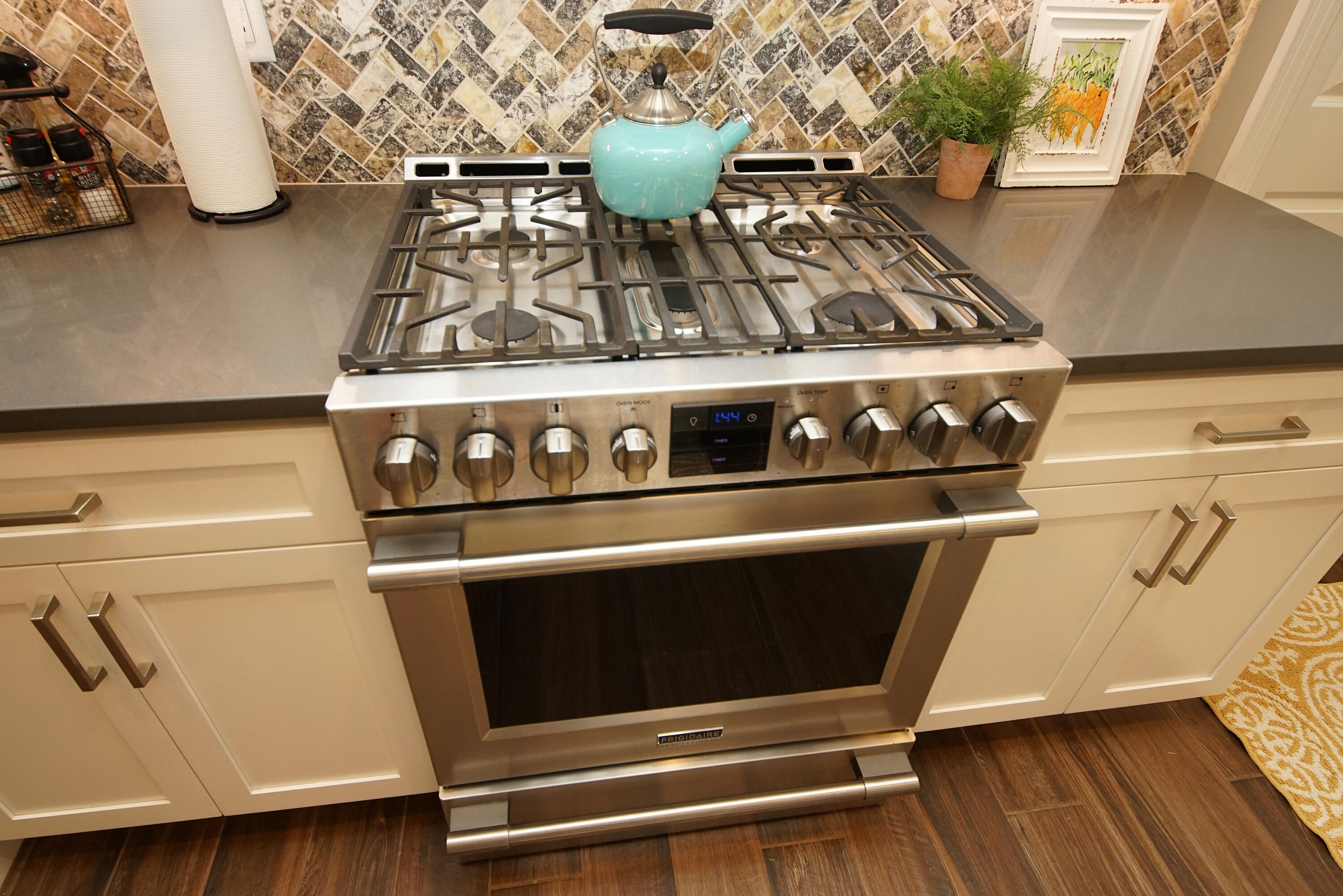 Deer Moss Creek - Residential