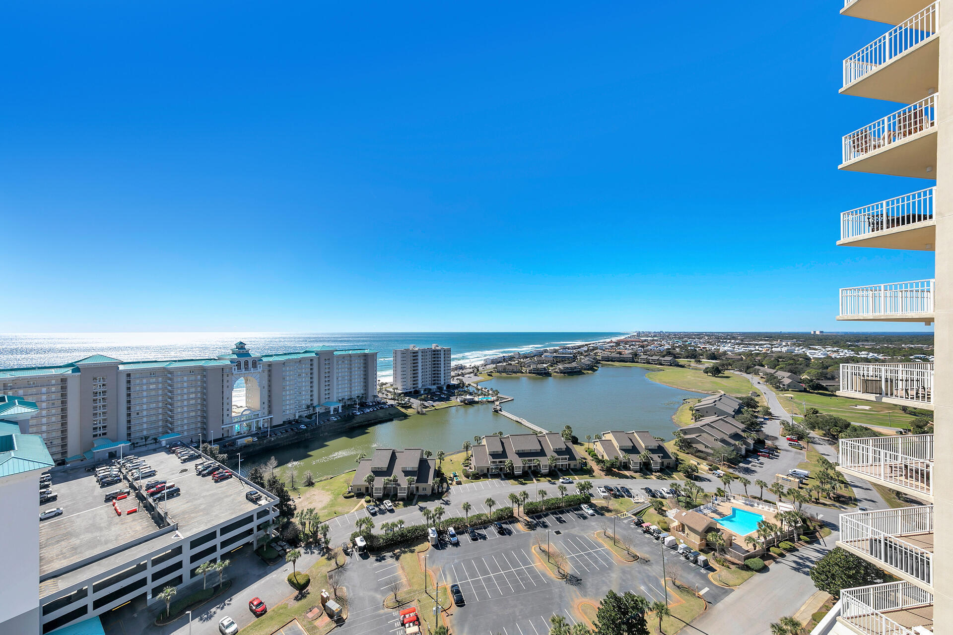 ARIEL DUNES - Residential