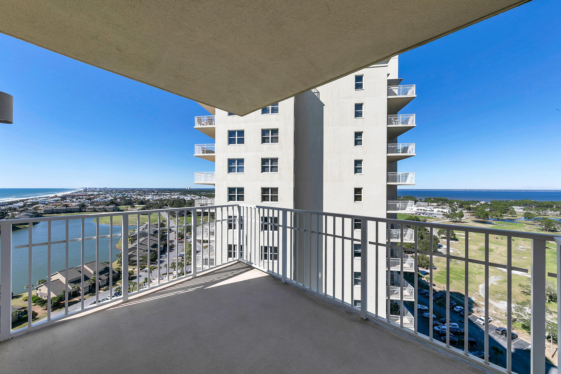 ARIEL DUNES - Residential