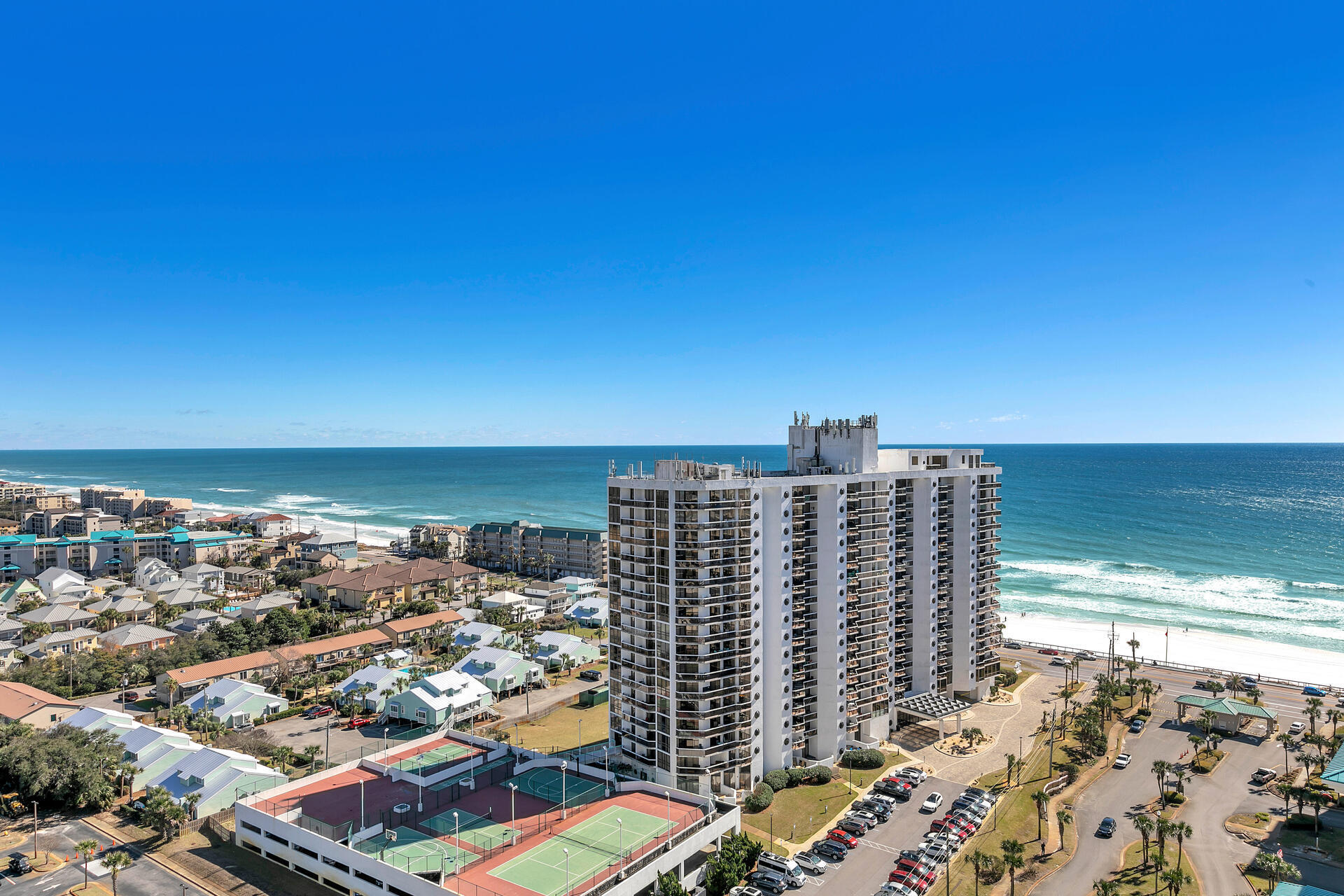 ARIEL DUNES - Residential