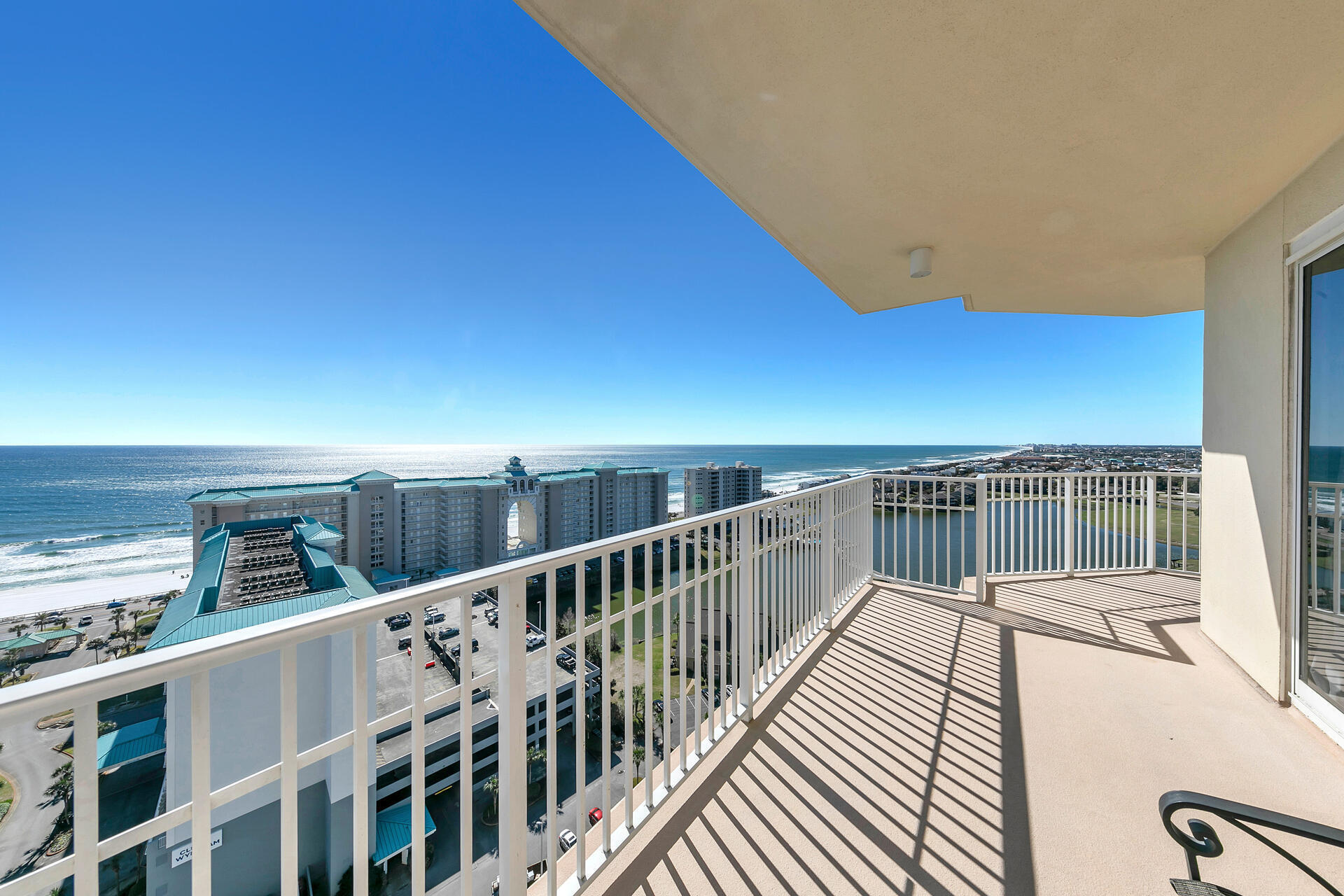 ARIEL DUNES - Residential