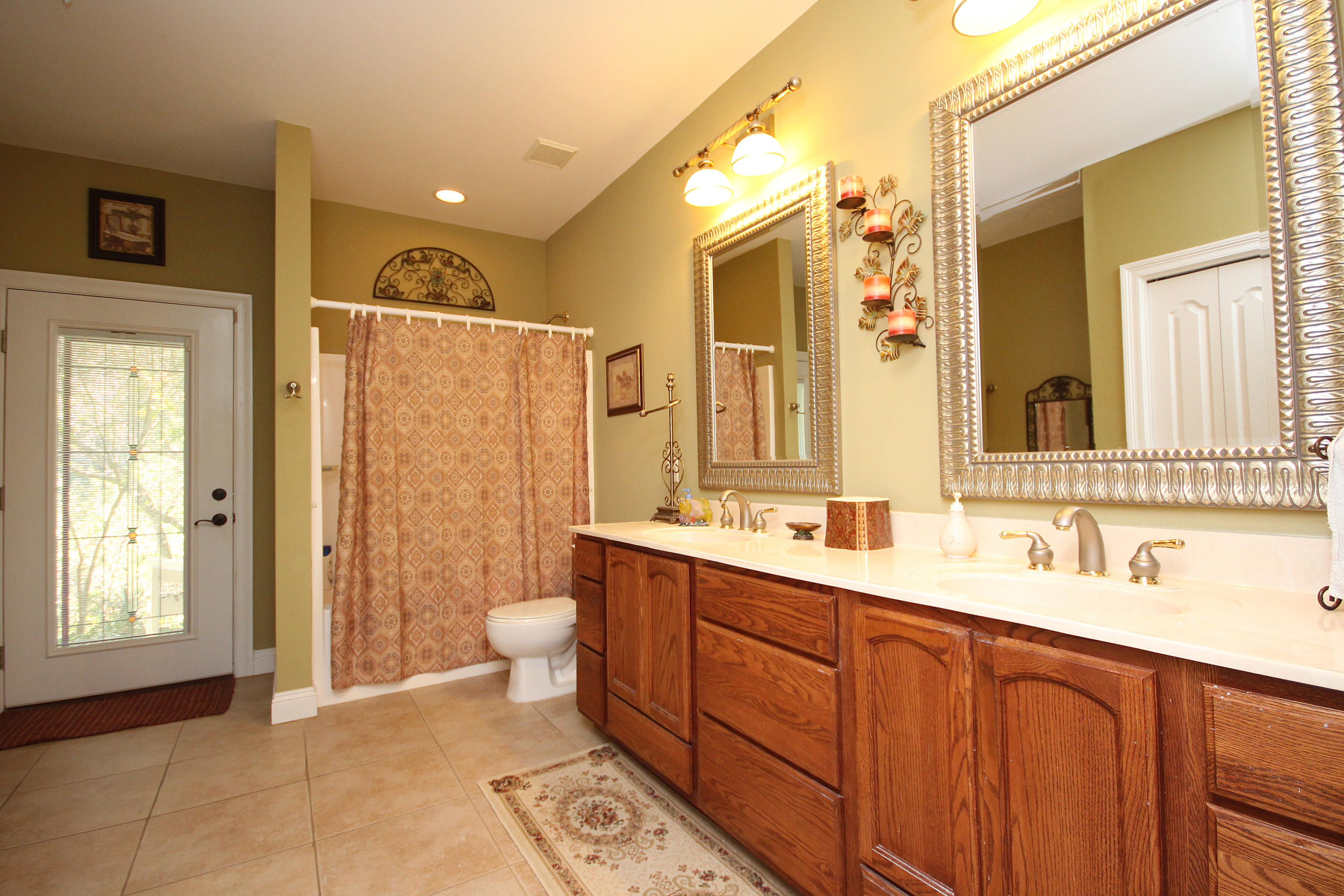 EAGLE RIDGE - Residential