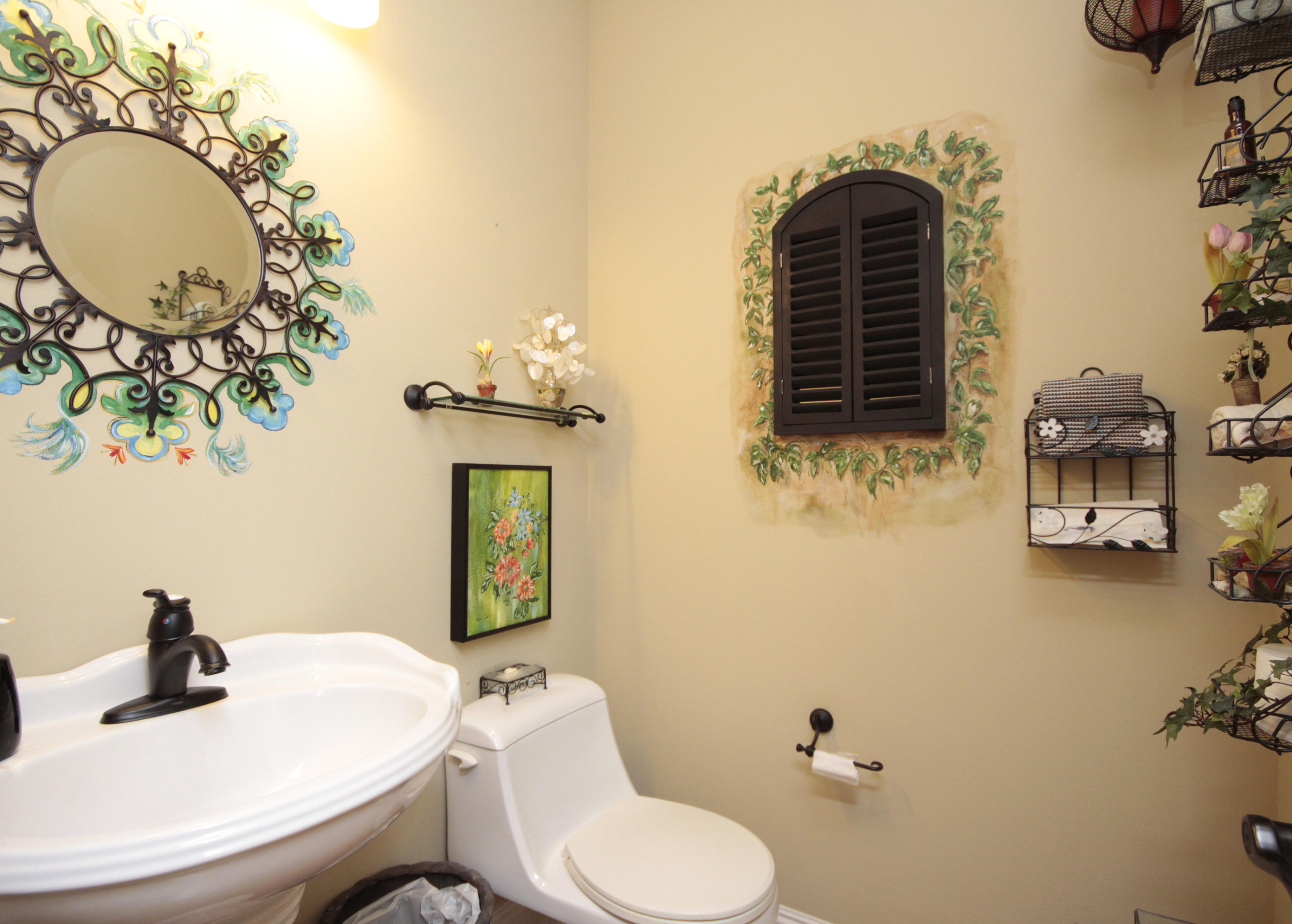 EAGLE RIDGE - Residential