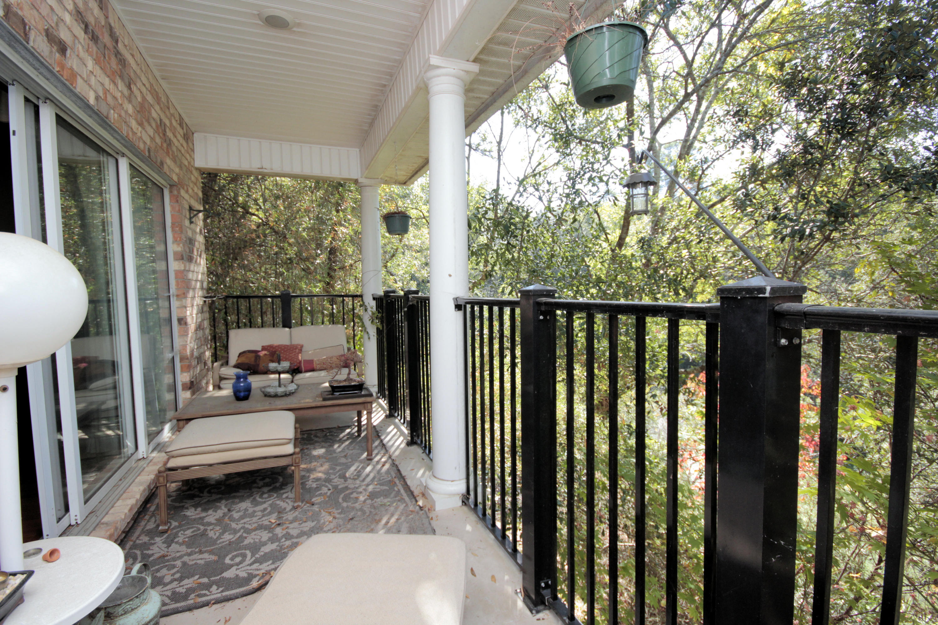 EAGLE RIDGE - Residential