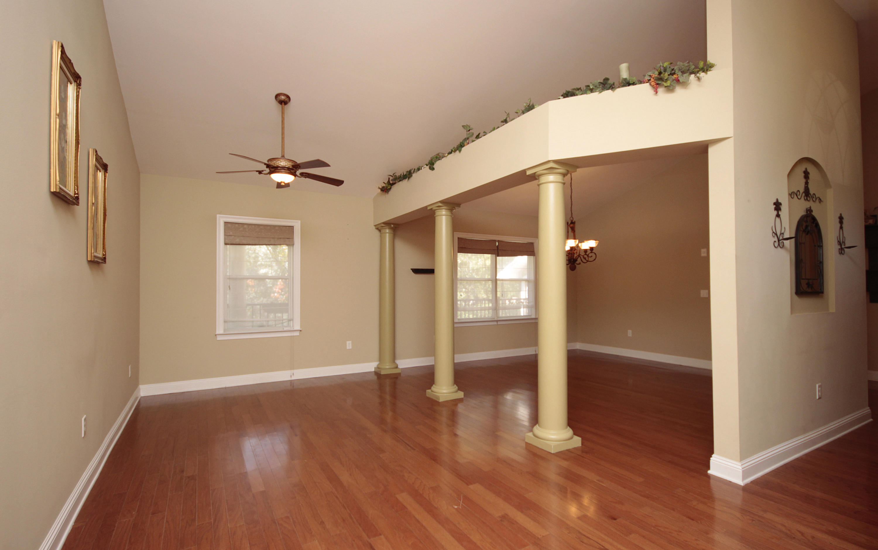 EAGLE RIDGE - Residential