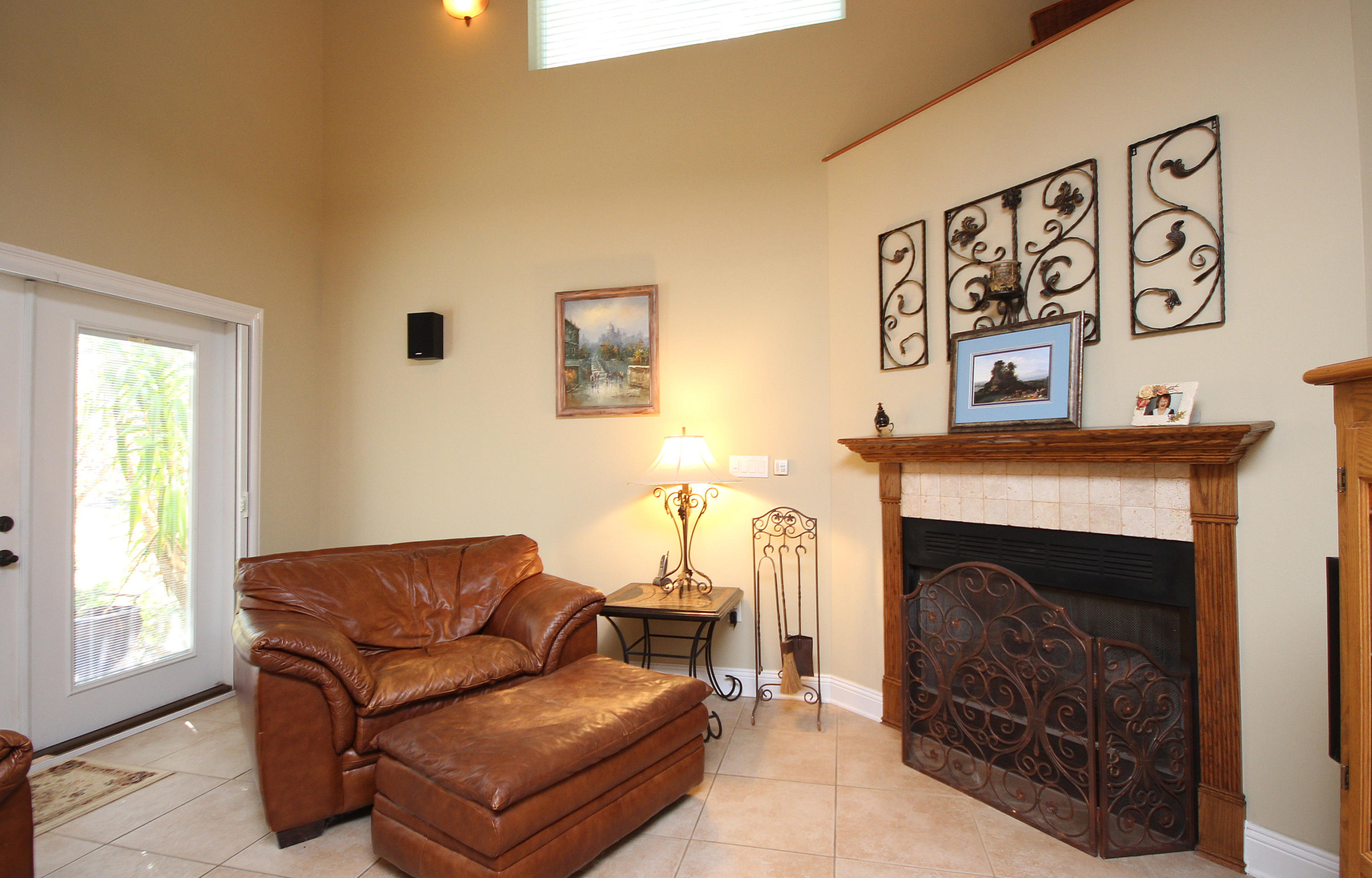 EAGLE RIDGE - Residential