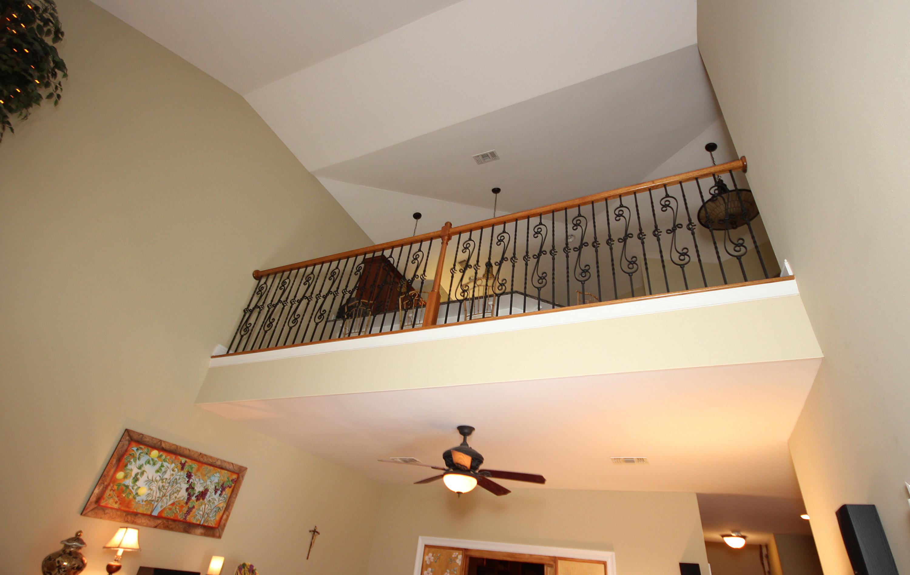 EAGLE RIDGE - Residential