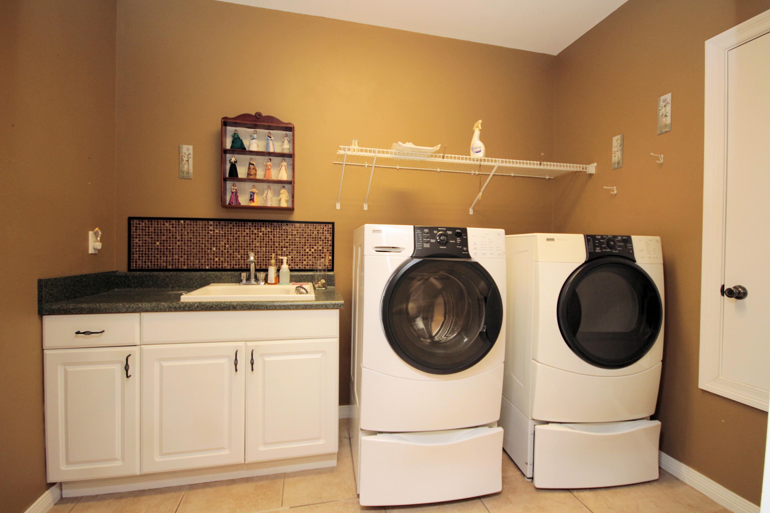 EAGLE RIDGE - Residential