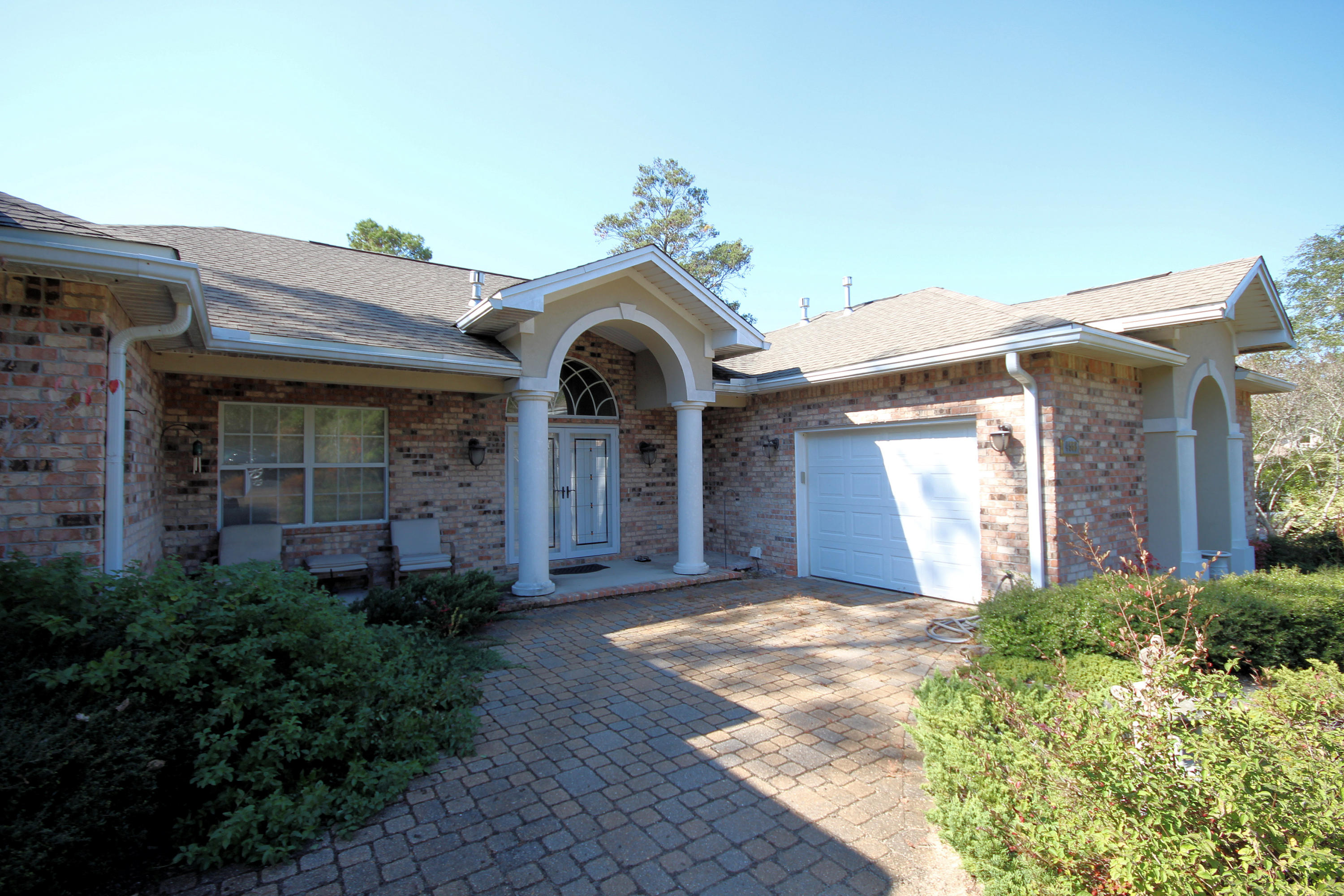 EAGLE RIDGE - Residential