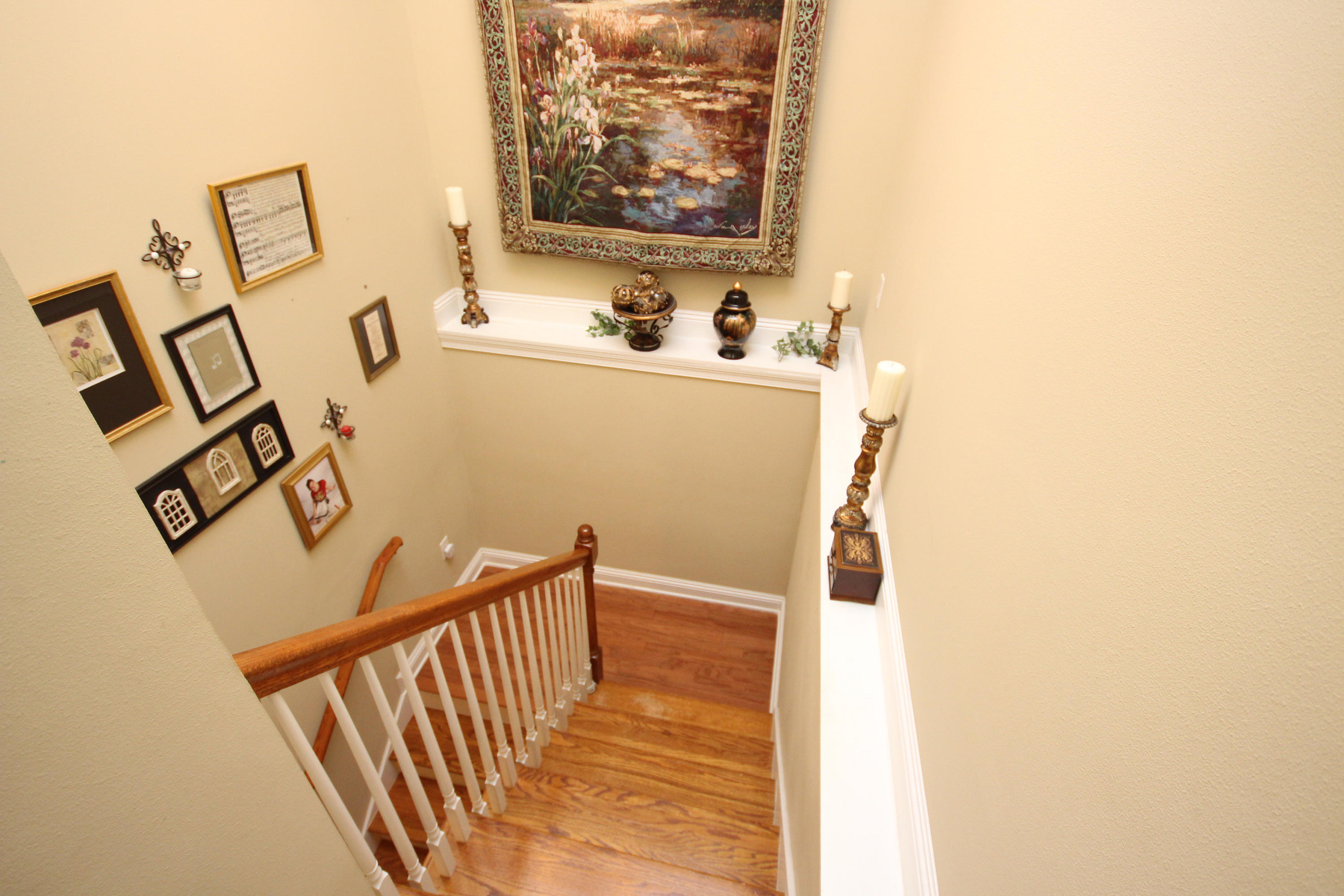 EAGLE RIDGE - Residential