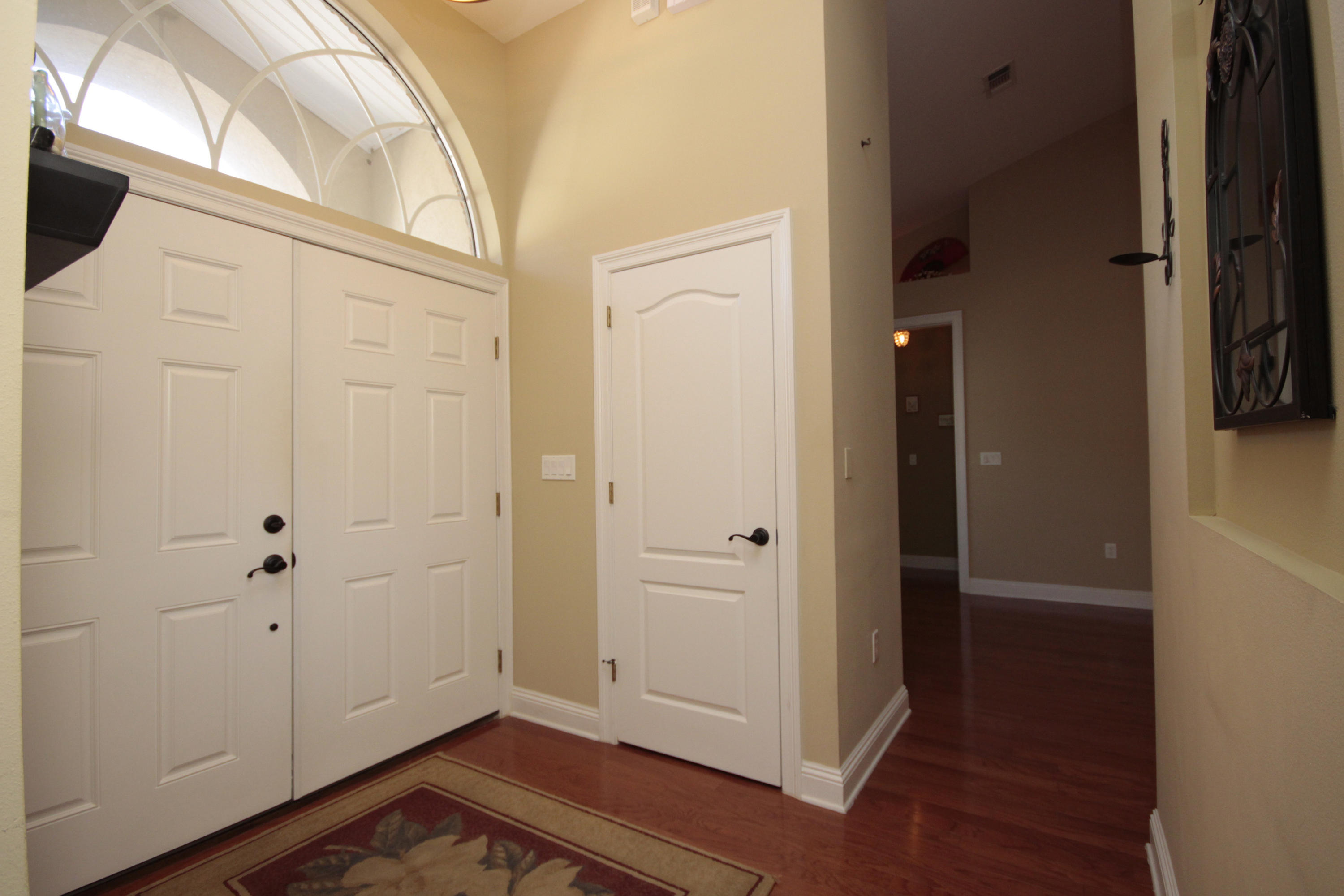 EAGLE RIDGE - Residential