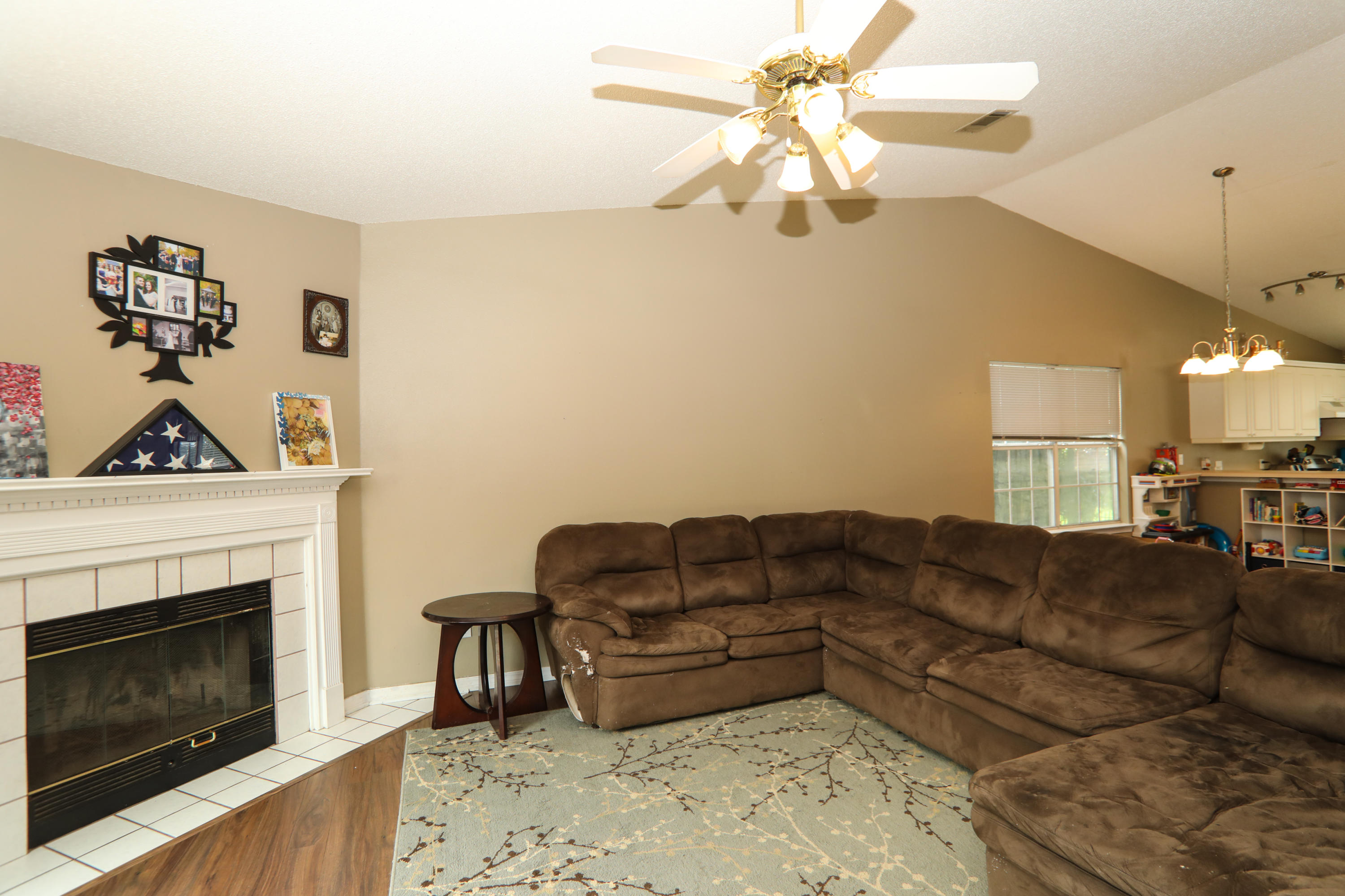 FALCON ESTATES PH 4 - Residential