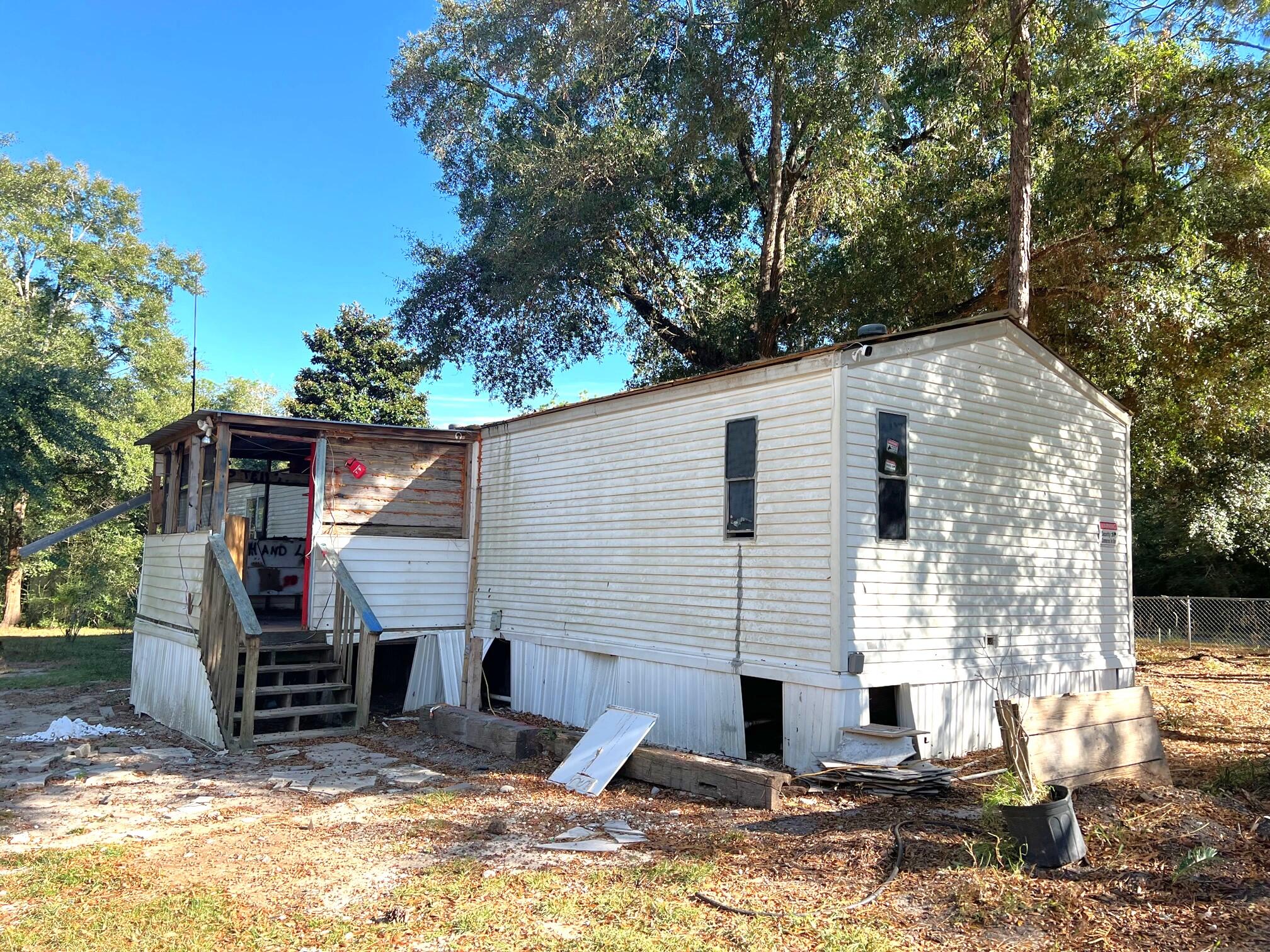 METES & BOUNDS - Residential