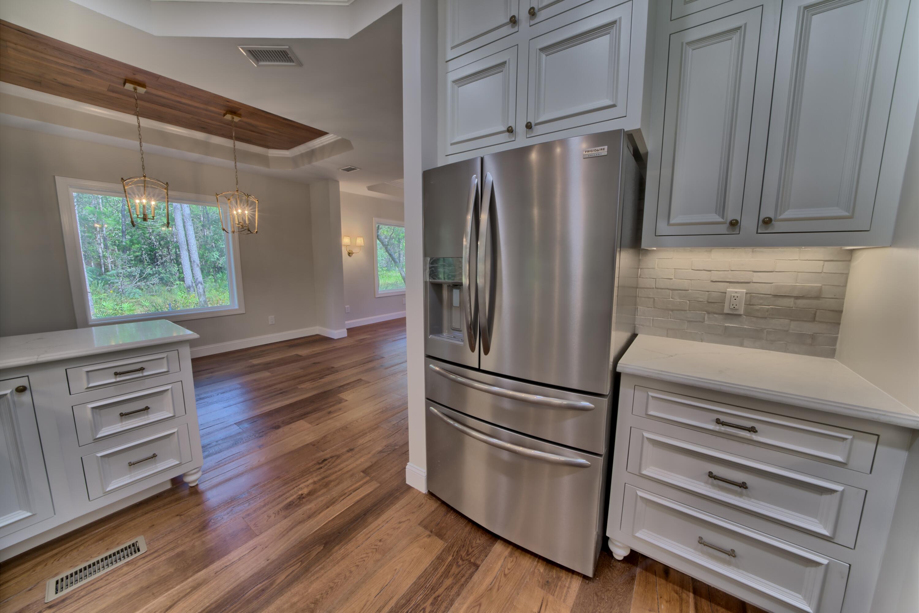 WHITES GULFVIEW ESTATES 2ND ADDN - Residential