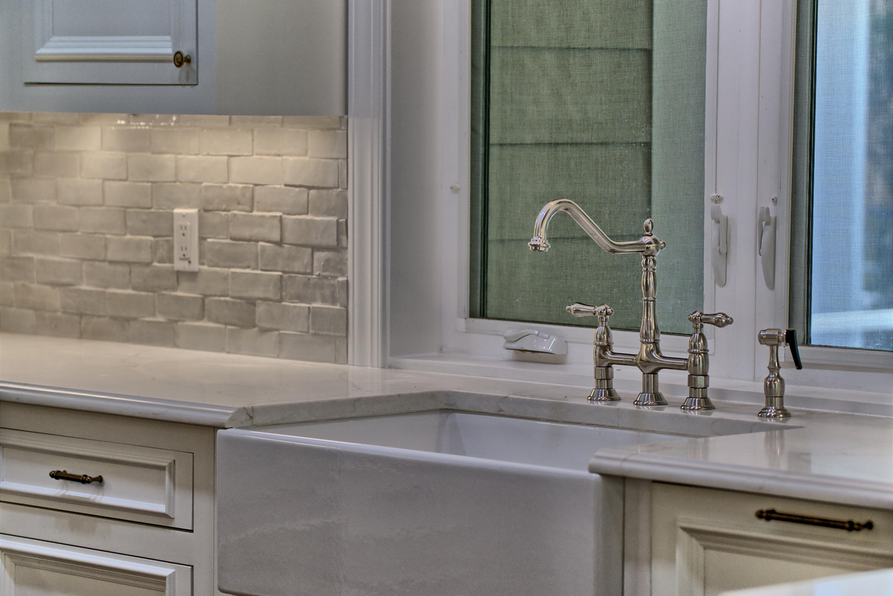 WHITES GULFVIEW ESTATES 2ND ADDN - Residential