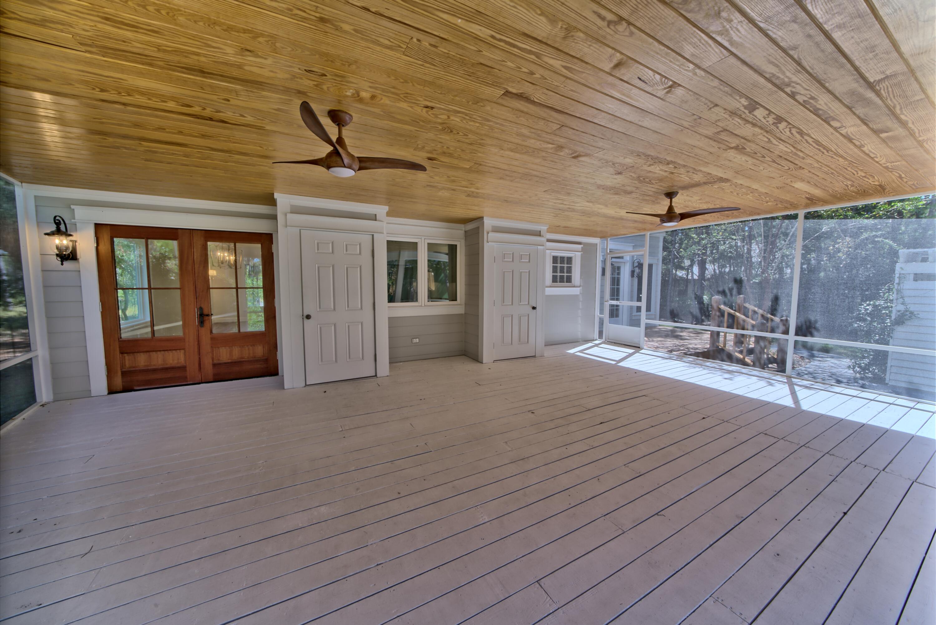 WHITES GULFVIEW ESTATES 2ND ADDN - Residential