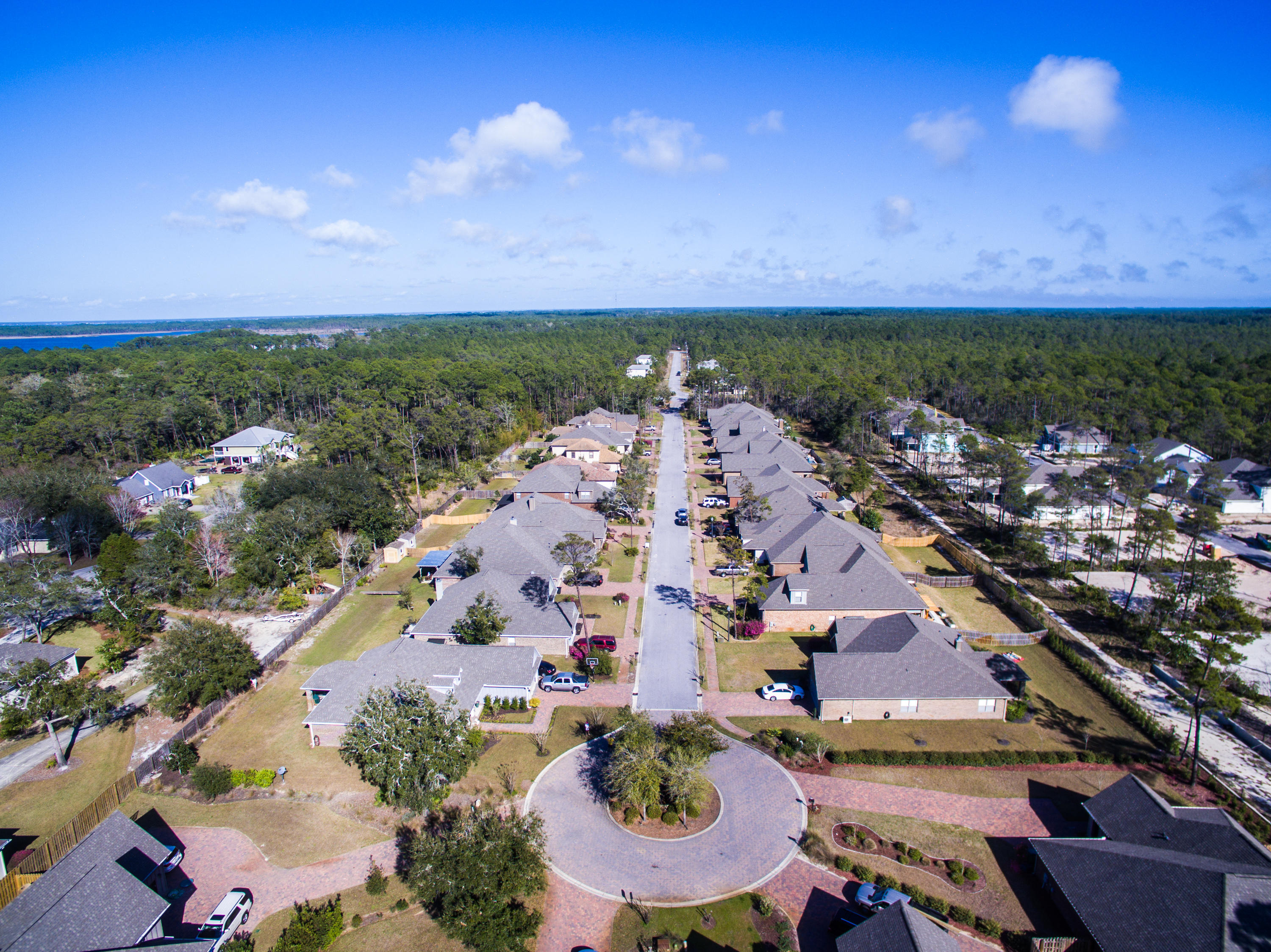 MUSSETT BAYOU ESTATES - Residential