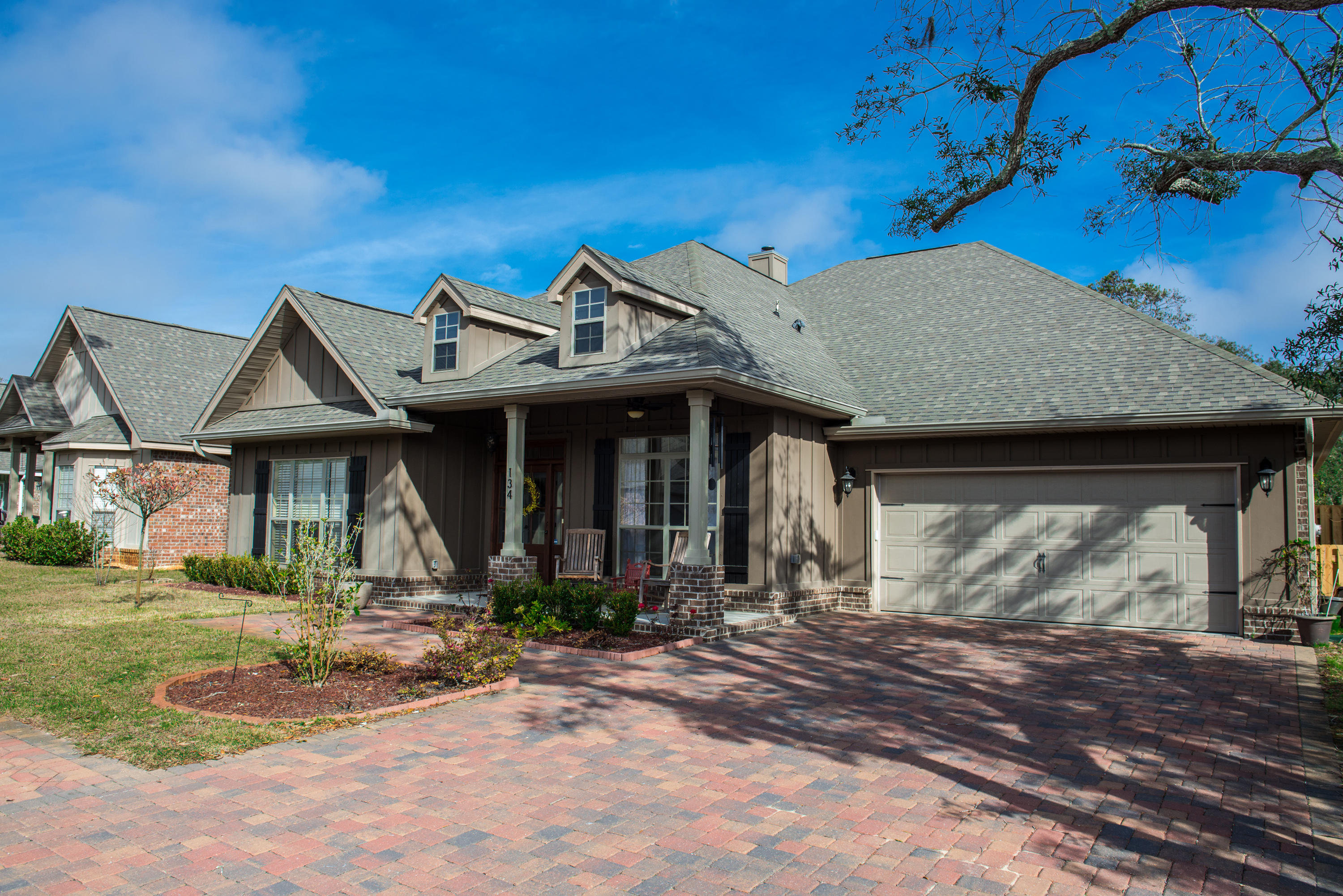 MUSSETT BAYOU ESTATES - Residential