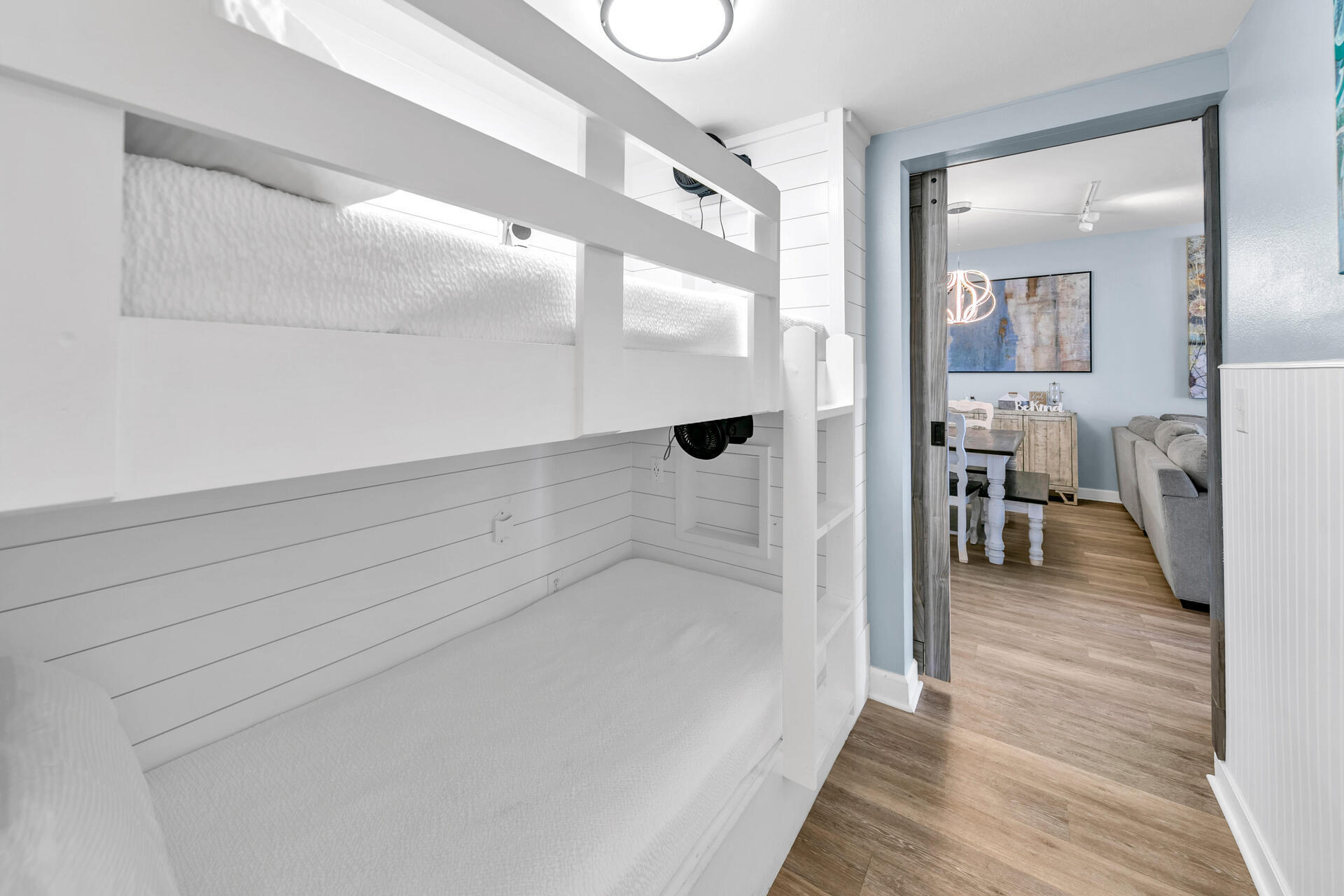 SHORES OF PANAMA - Residential