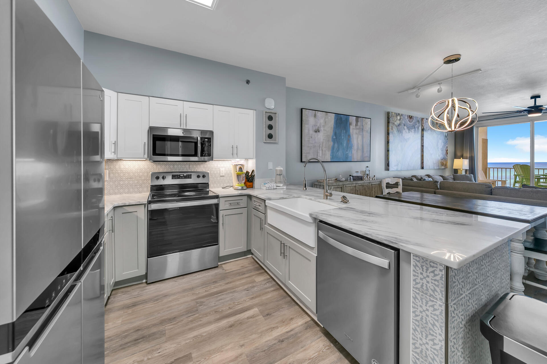 SHORES OF PANAMA - Residential