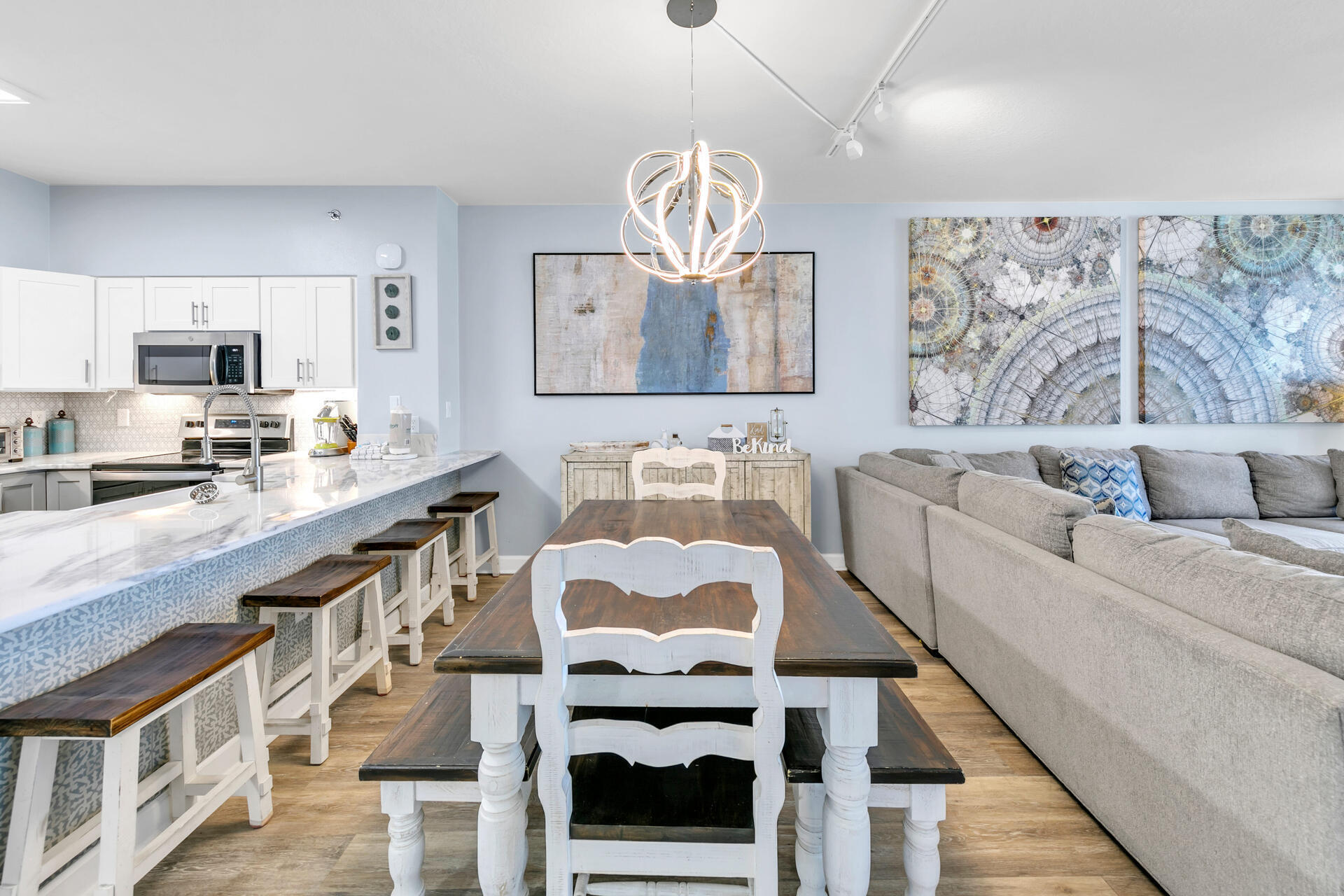 SHORES OF PANAMA - Residential