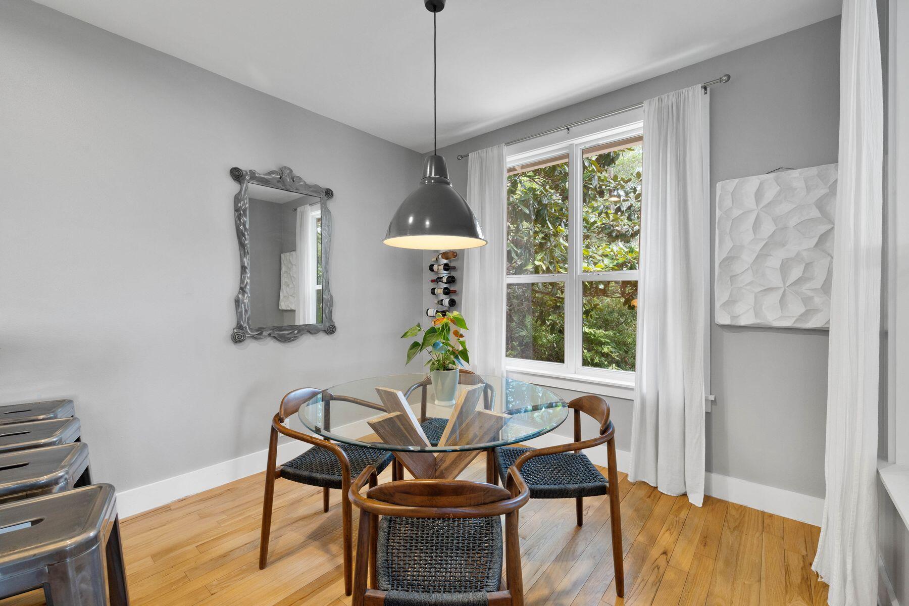 BAY MAGNOLIA - Residential