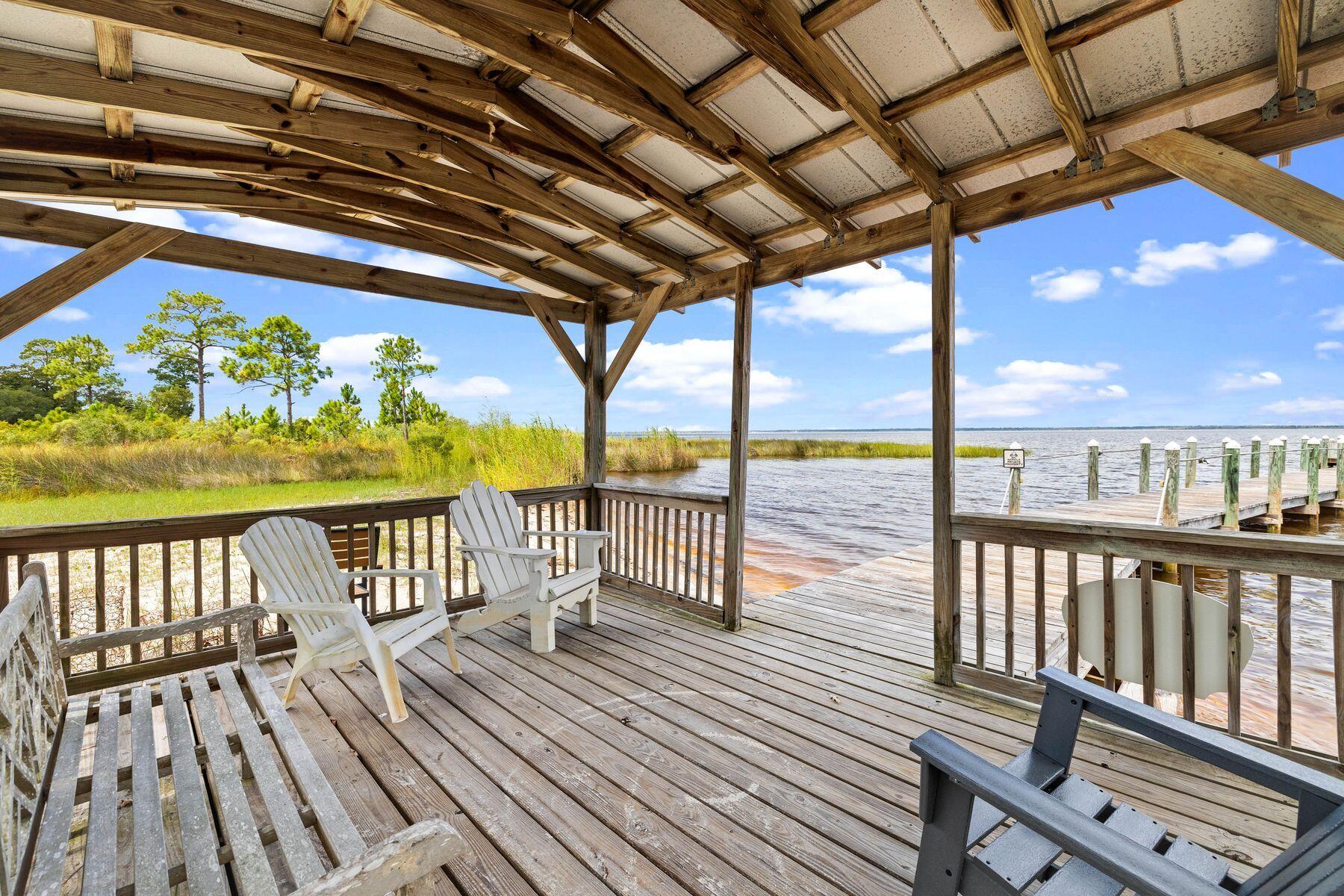 BAY MAGNOLIA - Residential