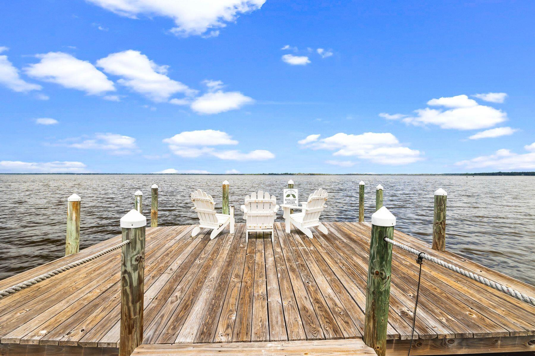 BAY MAGNOLIA - Residential