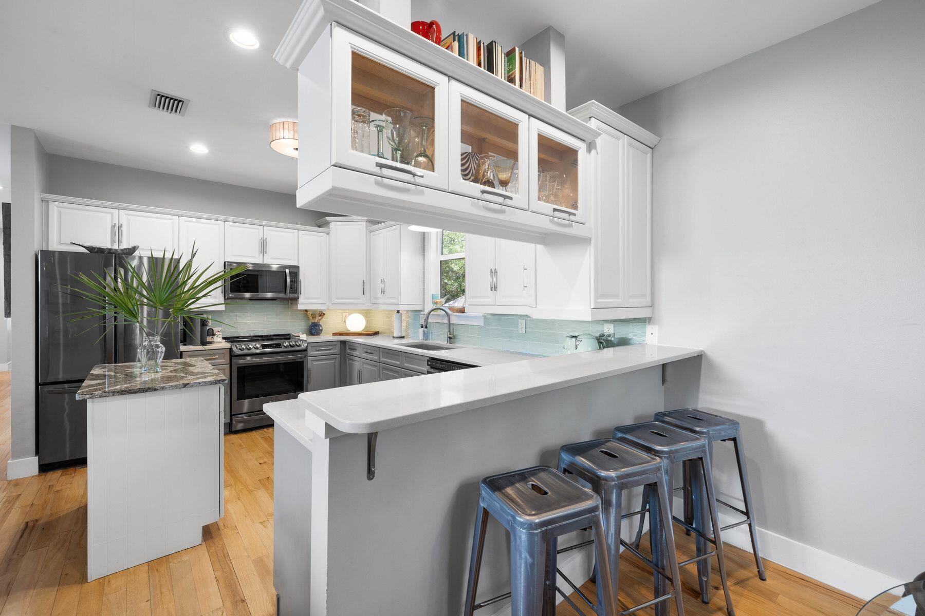 BAY MAGNOLIA - Residential