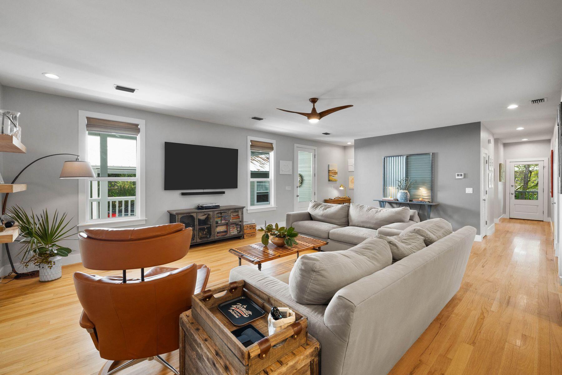 BAY MAGNOLIA - Residential